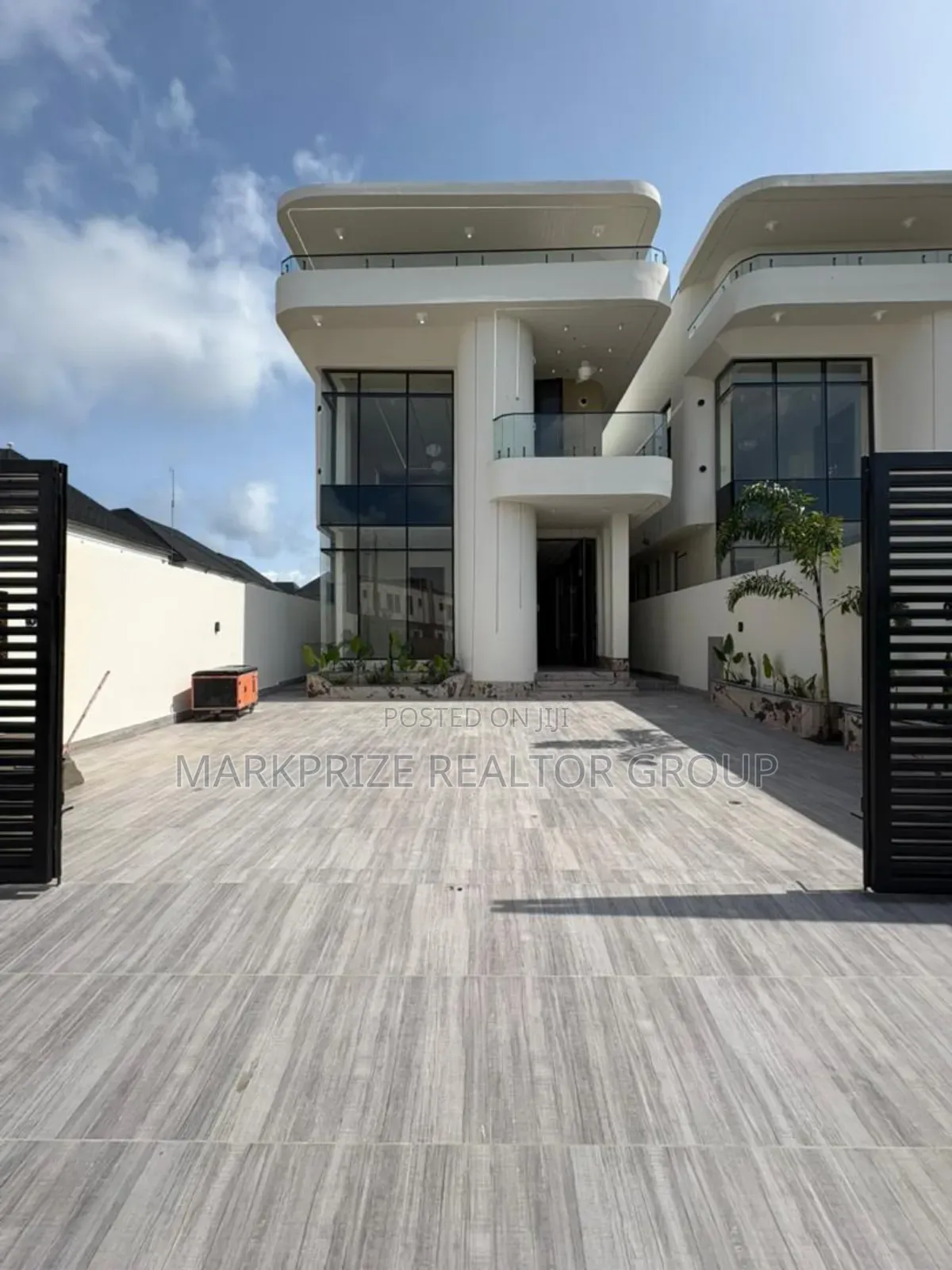 Furnished 5bdrm Duplex in 2Nd Toll Gate, Ologolo for sale in Ologolo