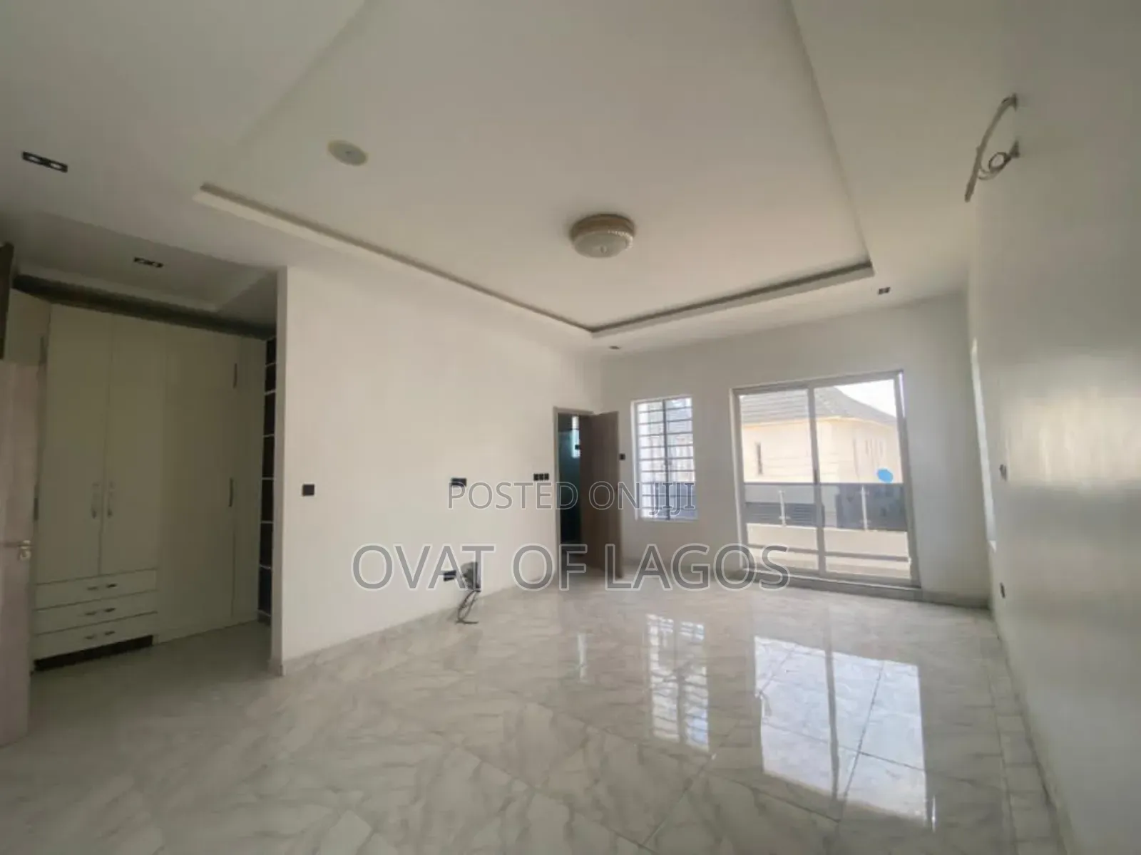 5bdrm Duplex in Ikota for rent in Ikota