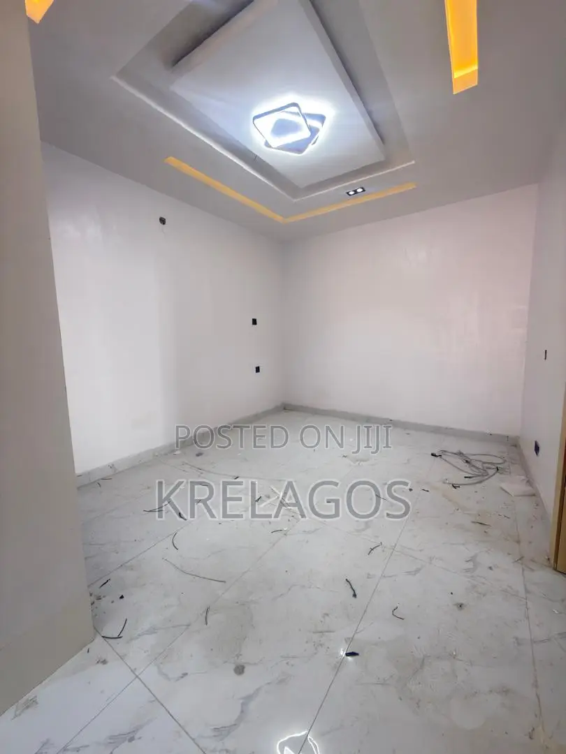 3bdrm Duplex in Orchid, Chevron for sale in Chevron