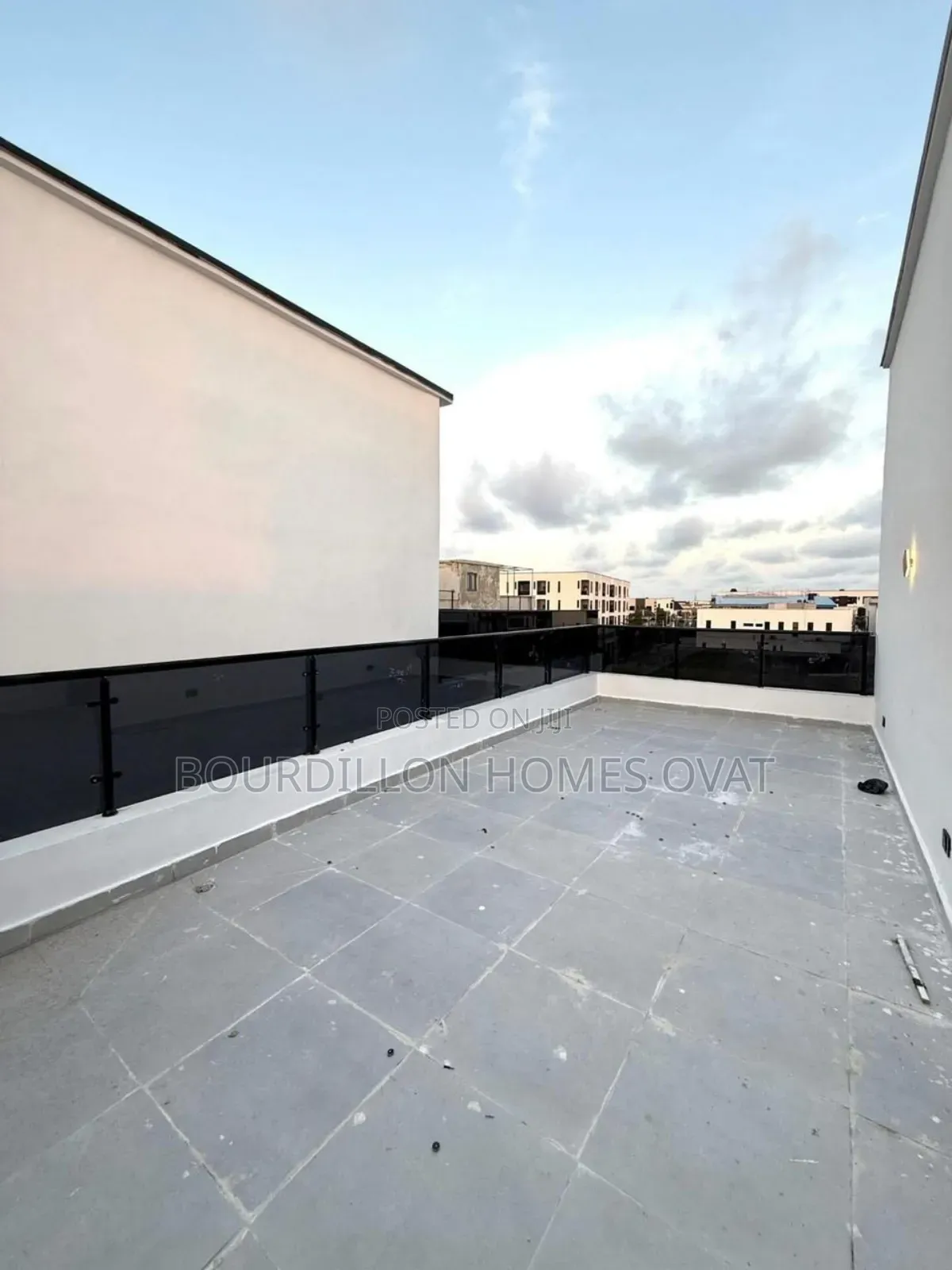 5bdrm Duplex in Ologolo Lekki Lagos for sale in Ologolo