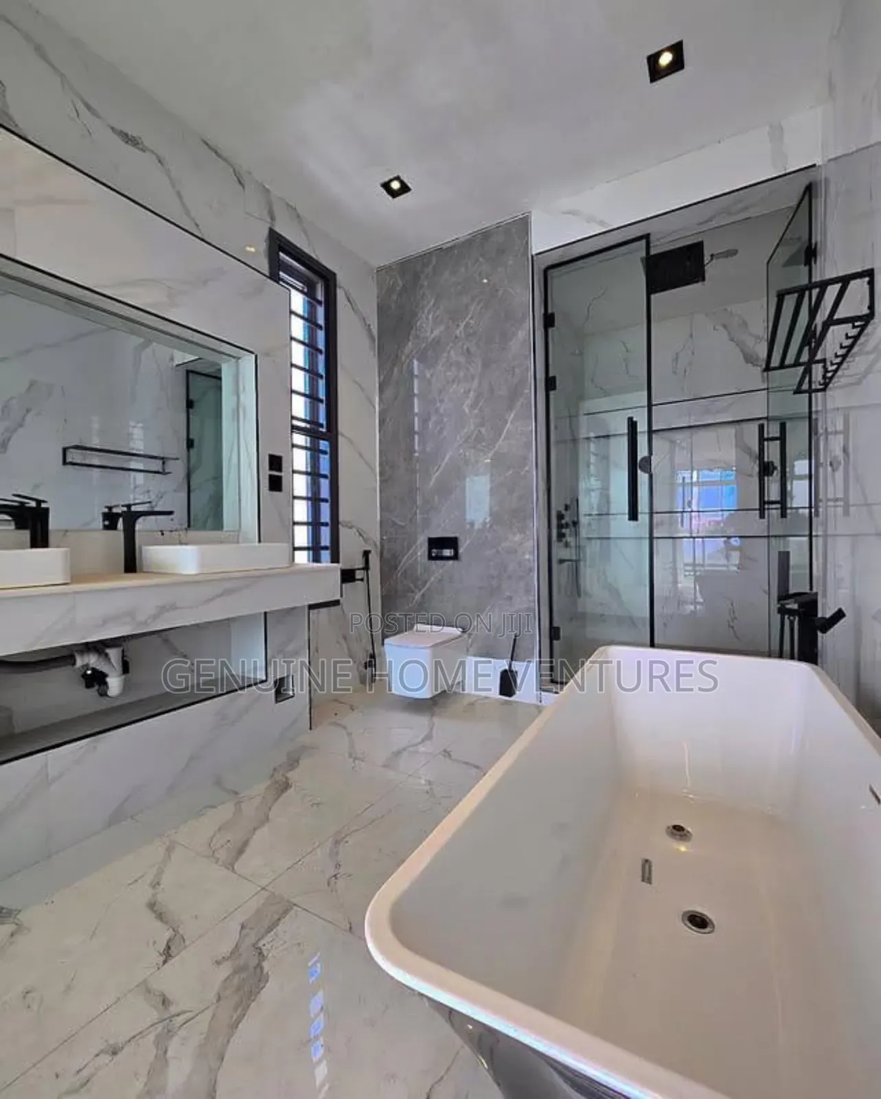 5bdrm Duplex in Ikate for sale in Ikate