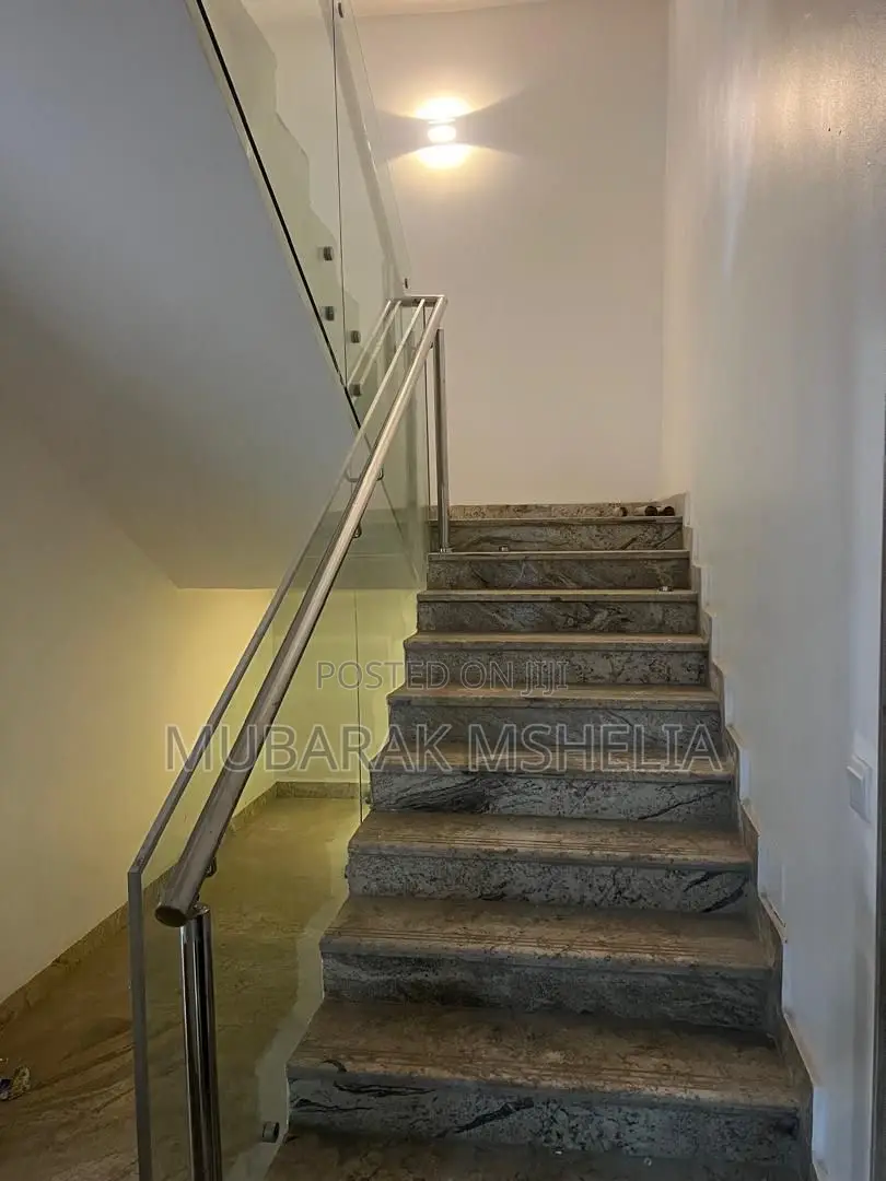 4bdrm Duplex in Katampe Extension for sale in Katampe Extension