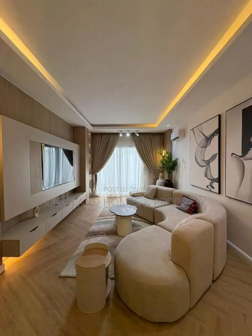 Furnished 2bdrm Duplex in Victoria Island for sale in Victoria Island