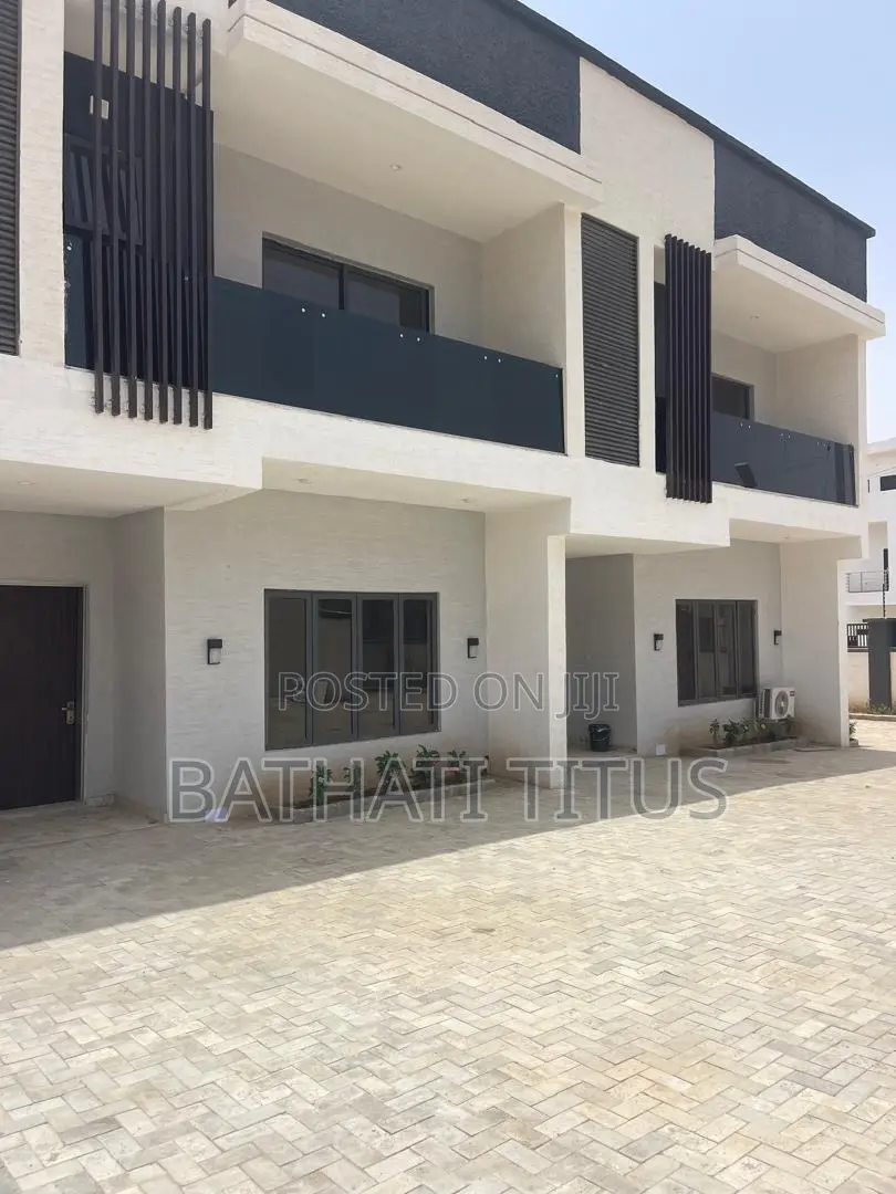 3bdrm Duplex in Life Camp for rent in Life Camp