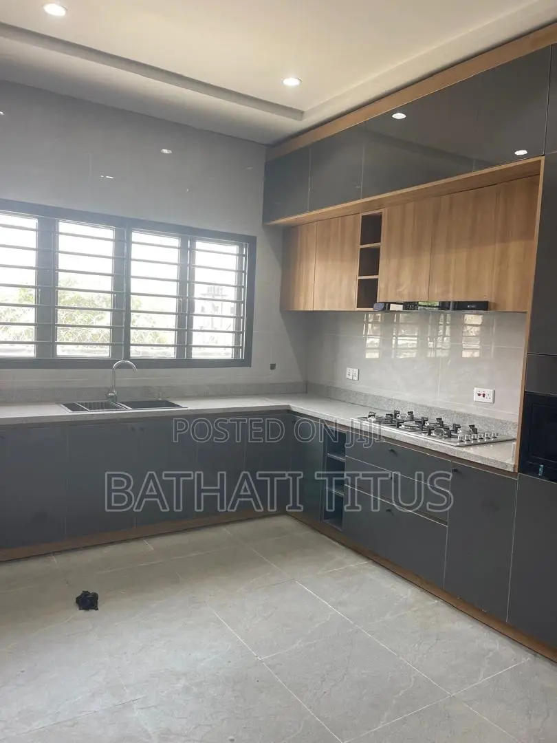 3bdrm Duplex in Life Camp for rent in Life Camp