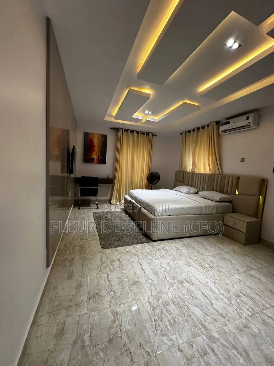 Luxurious 5 Bedroom Duplex (Self Compound) in Agungi