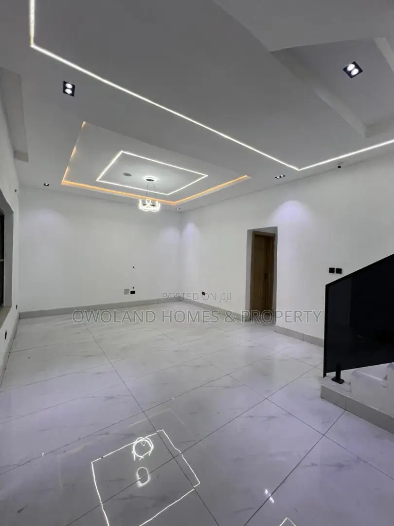4bdrm Duplex in Ajah for rent in Ajah