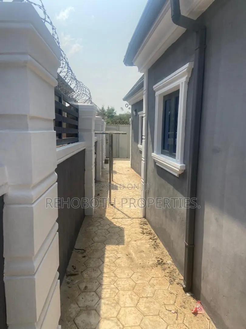 1bdrm Bungalow in Idi Ahun Elebu, Akala Express for rent in Akala Express