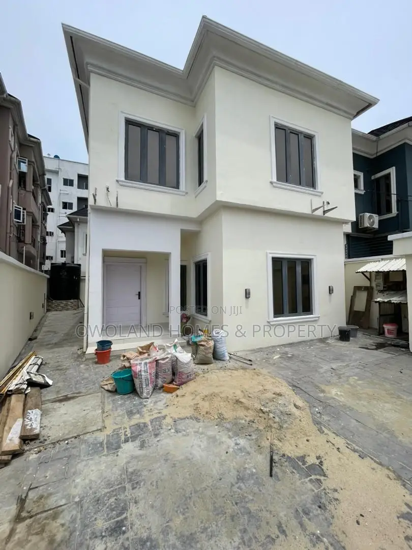 4bdrm Duplex in Ikate for rent in Ikate