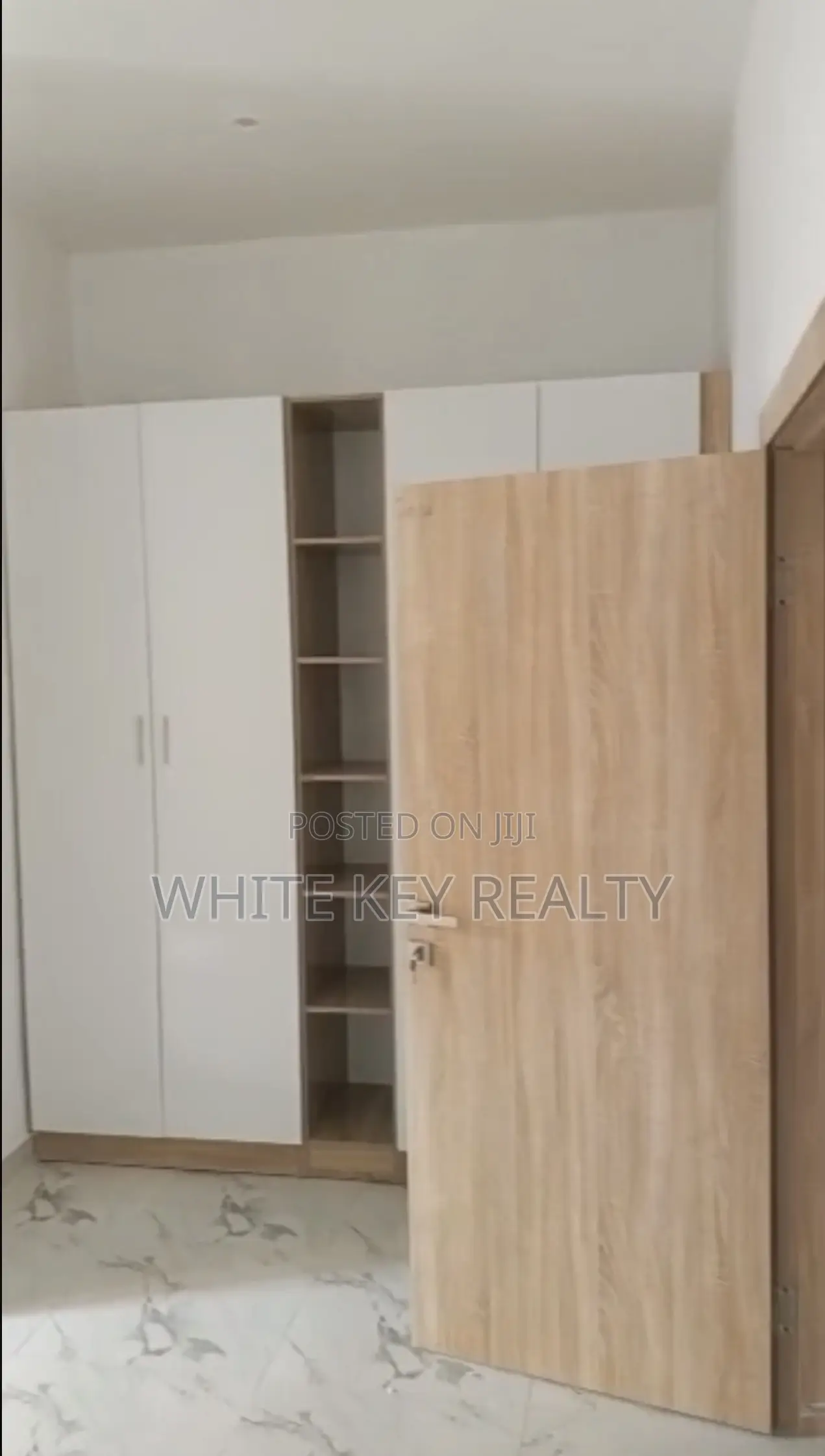 3bdrm Duplex in General Paint, Off Lekki-Epe Expressway for rent in Off Lekki-Epe Expressway