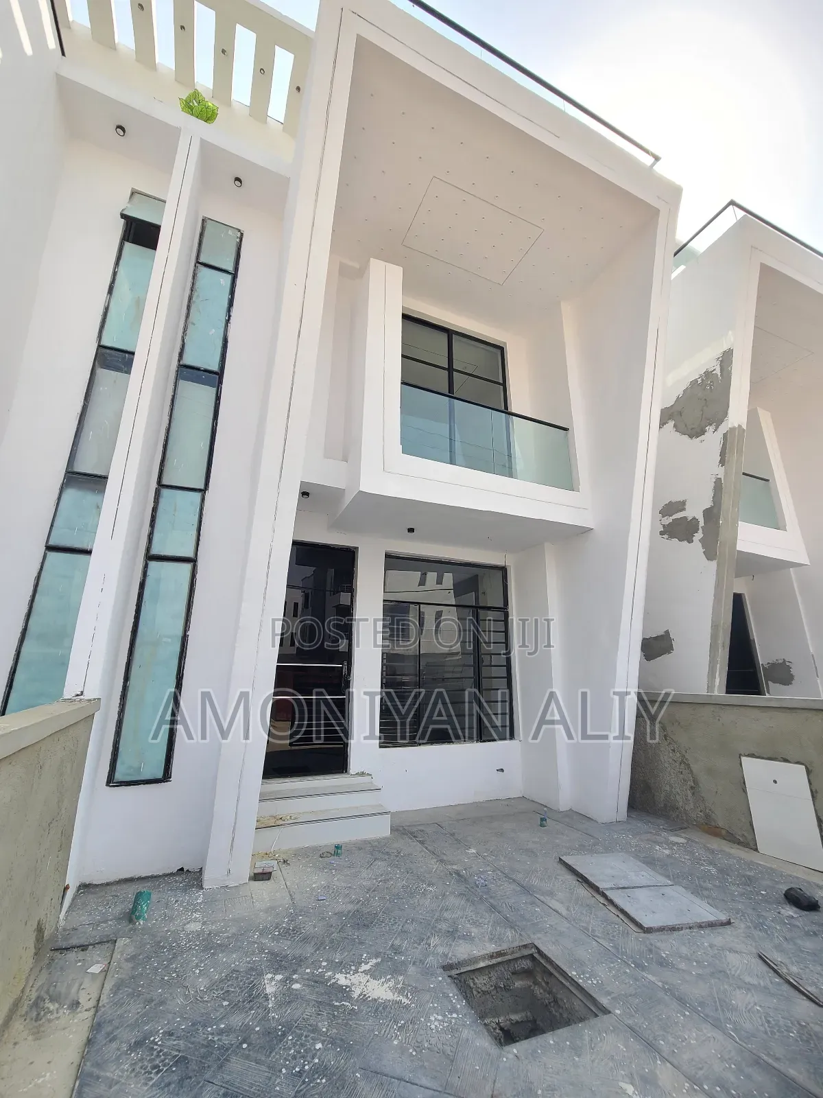 4bdrm Duplex in Ikota Gra Extension for sale in Ikota
