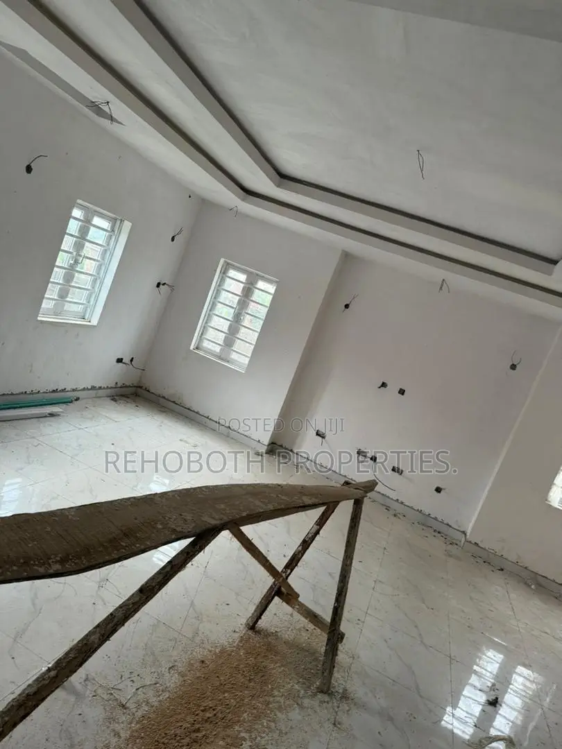 3bdrm Bungalow in Olosun, Akala Express for sale in Akala Express