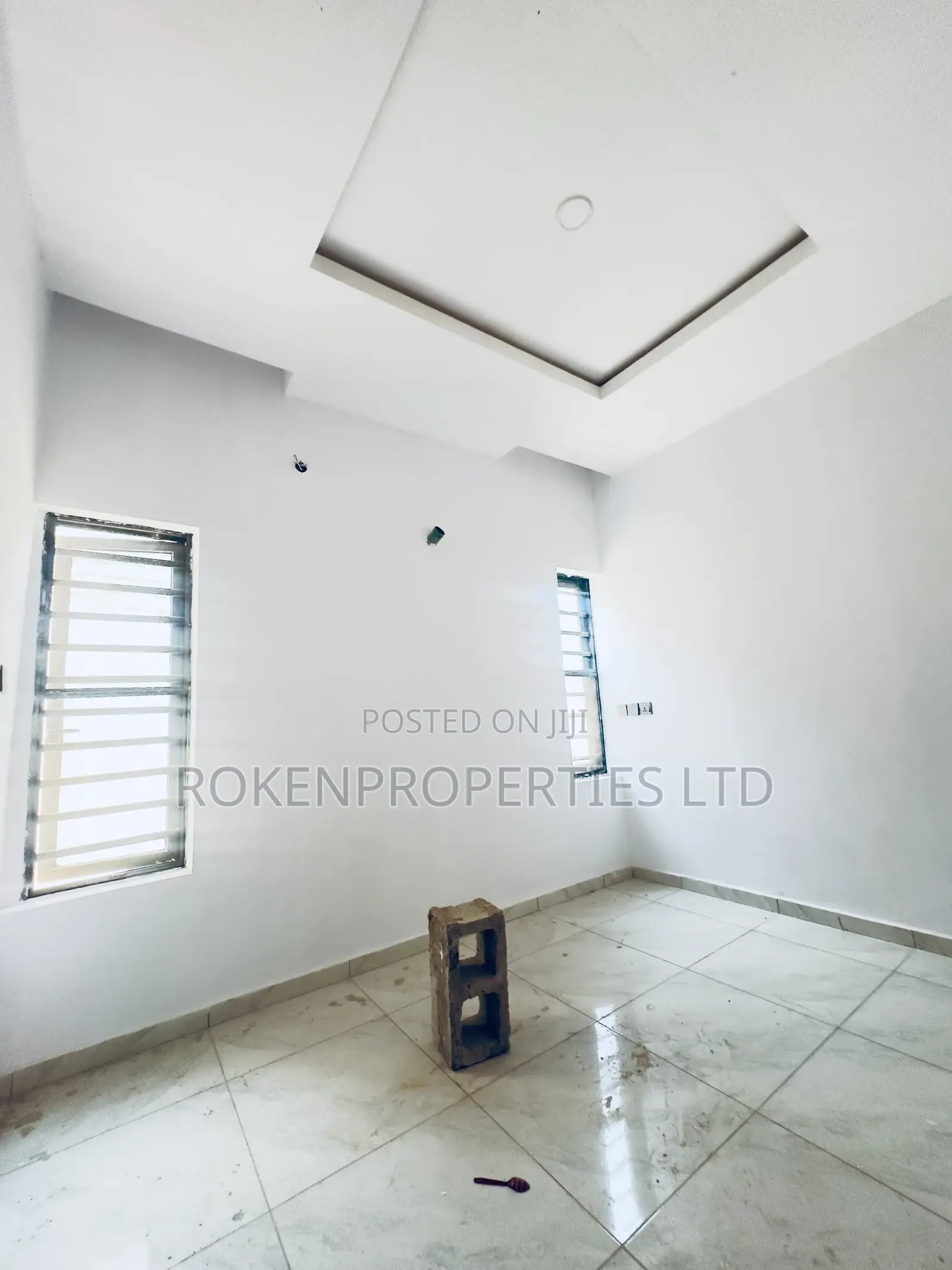3bdrm Bungalow in Adelaja Estate, Jericho for sale in Jericho