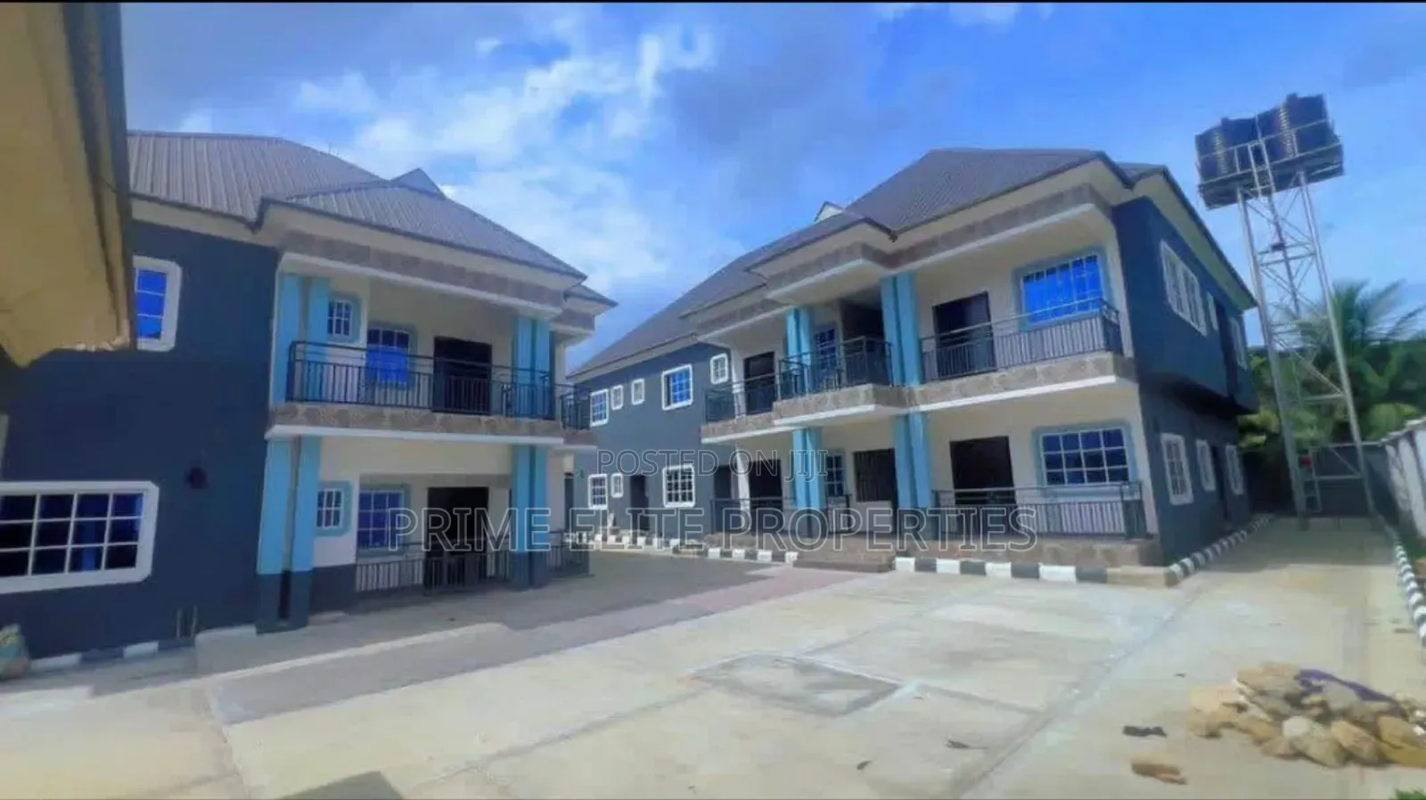 11bdrm Block of Flats in Mbikpong Estate, for sale in Uyo