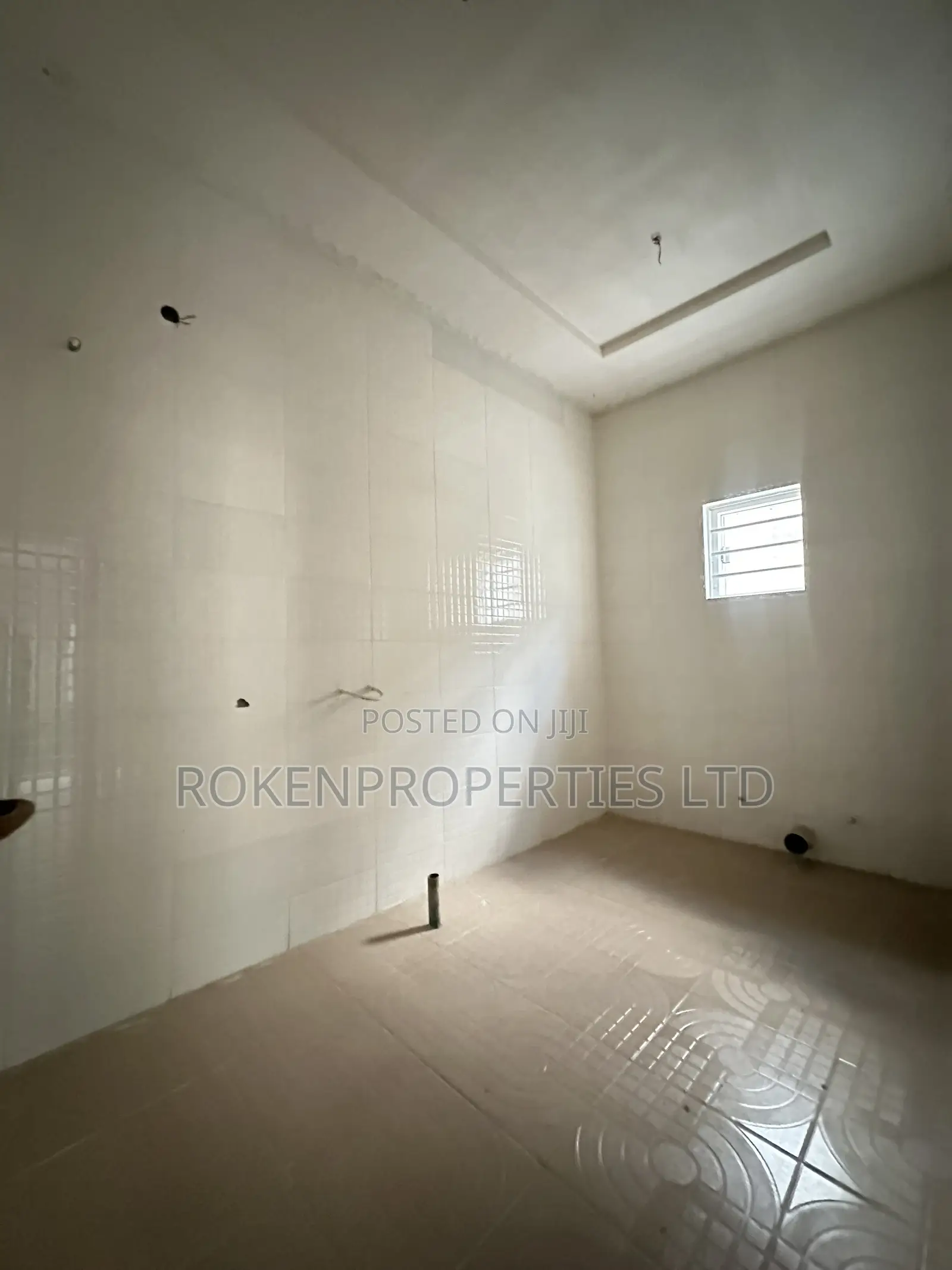 4bdrm Bungalow in First Powerline, Ologuneru for sale in Ologuneru