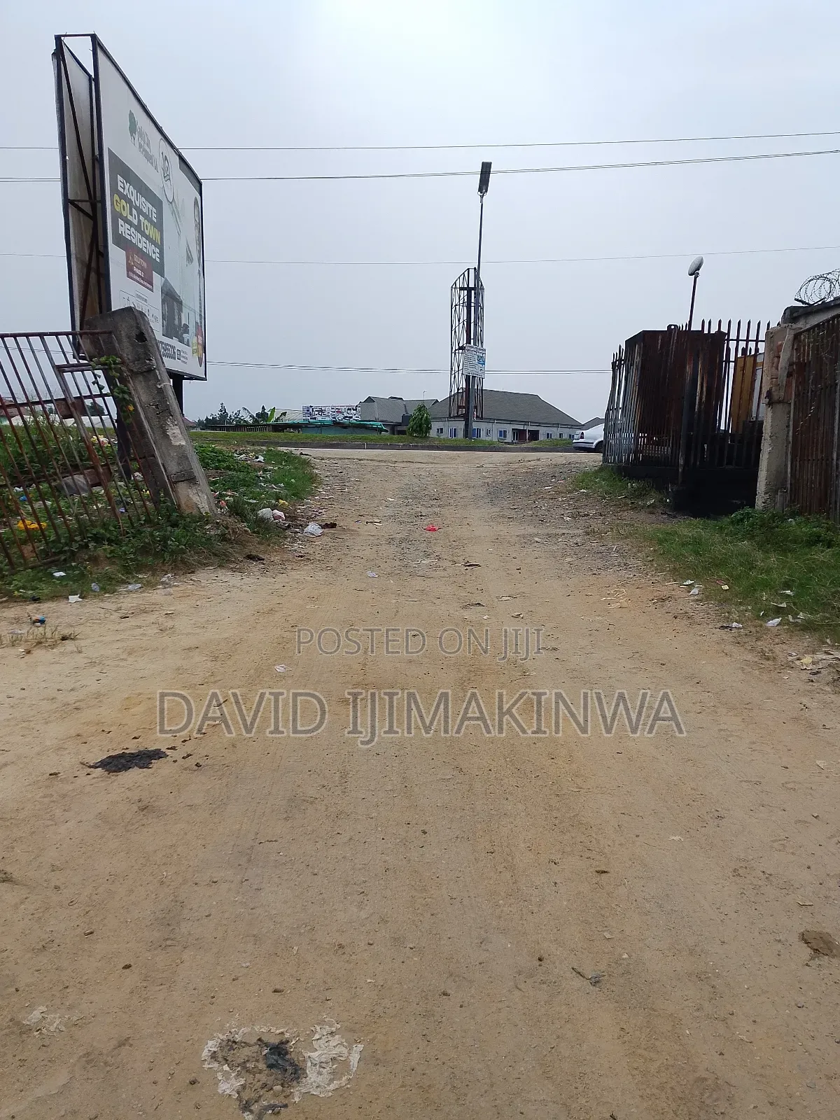 Land Directly on the Road at Eliozu Gu Ake in Eliozu