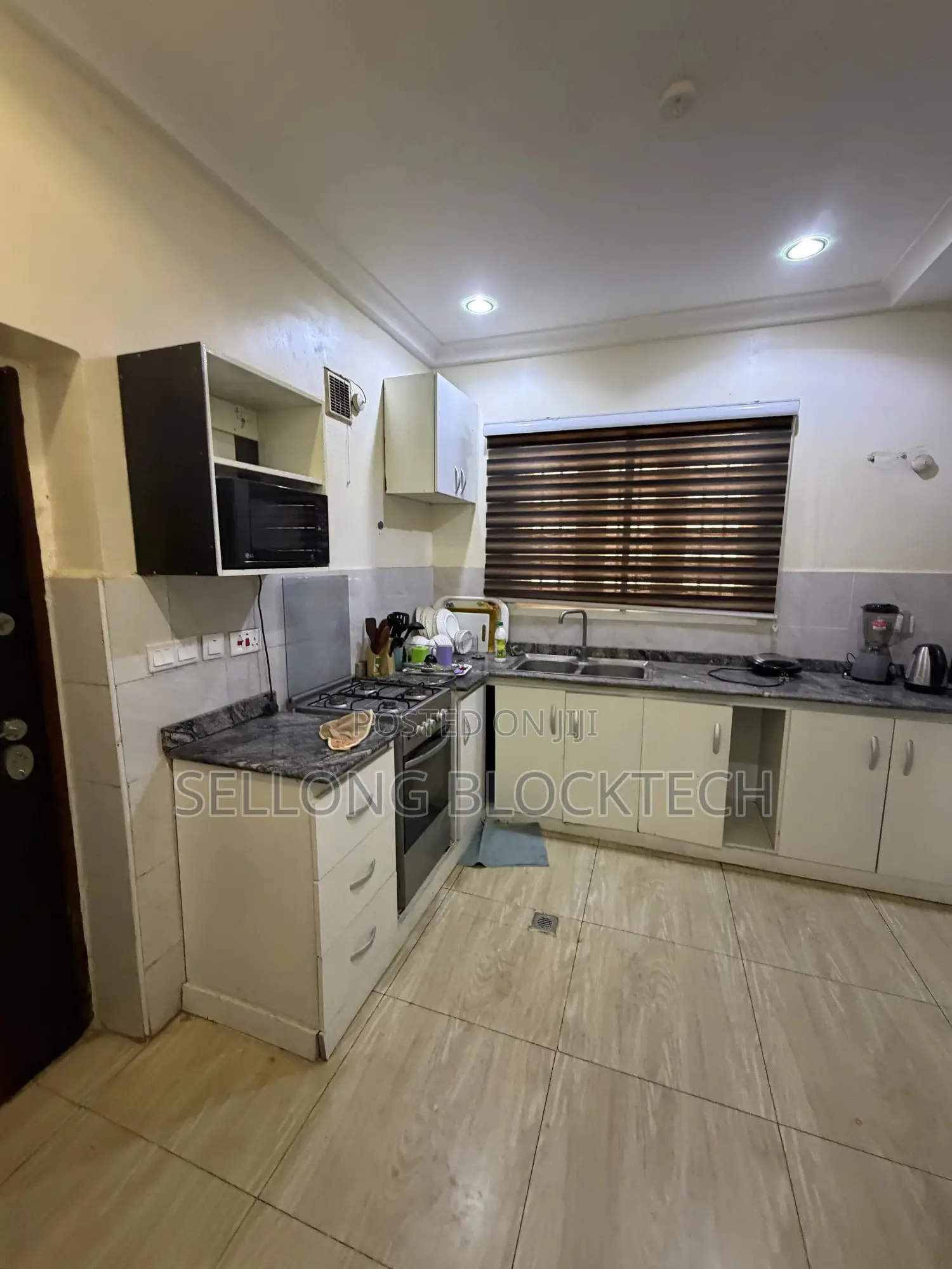 4bdrm Townhouse/Terrace in Guzape District for sale in Guzape District