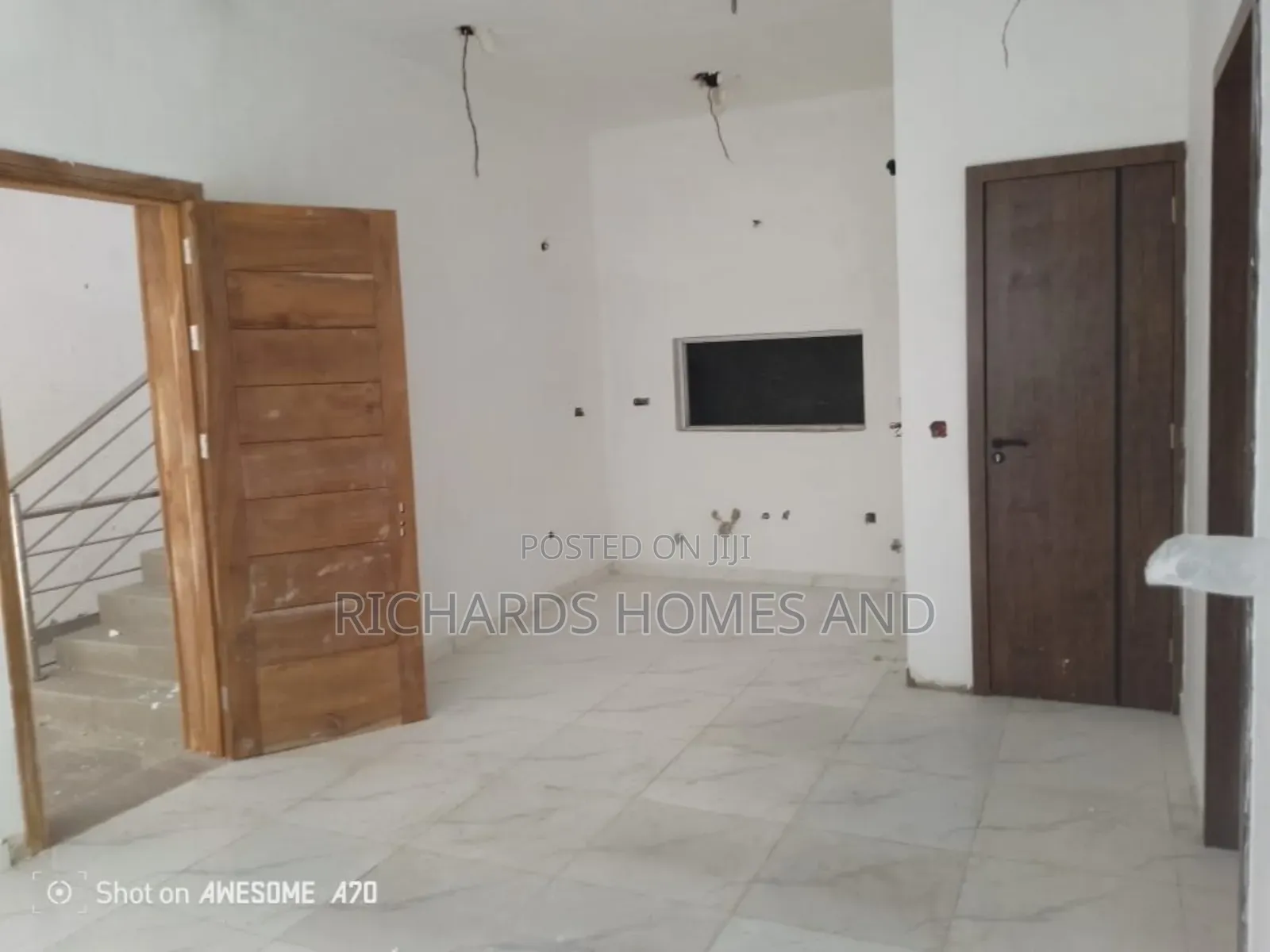 2bdrm Apartment in Ikate for sale in Ikate