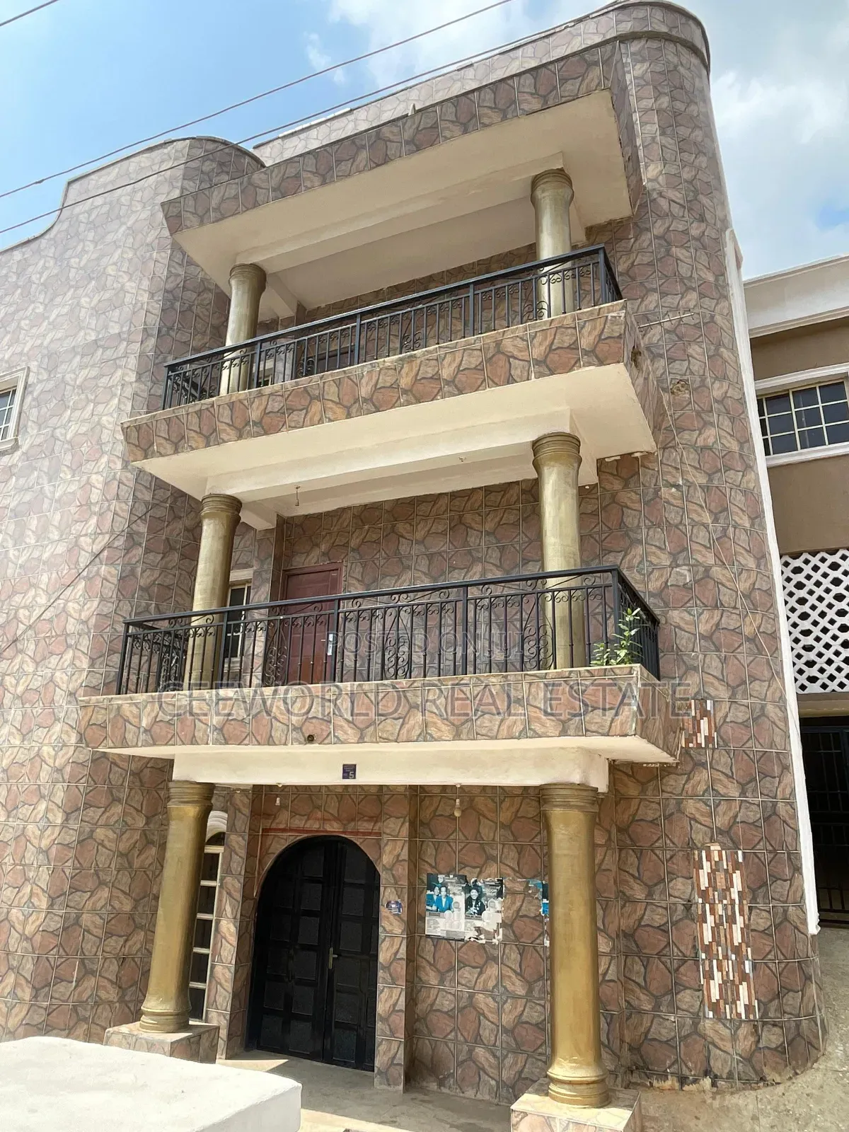 9 Big Rooms Available at Ologuneru Eleyele Ibadan in Ologuneru