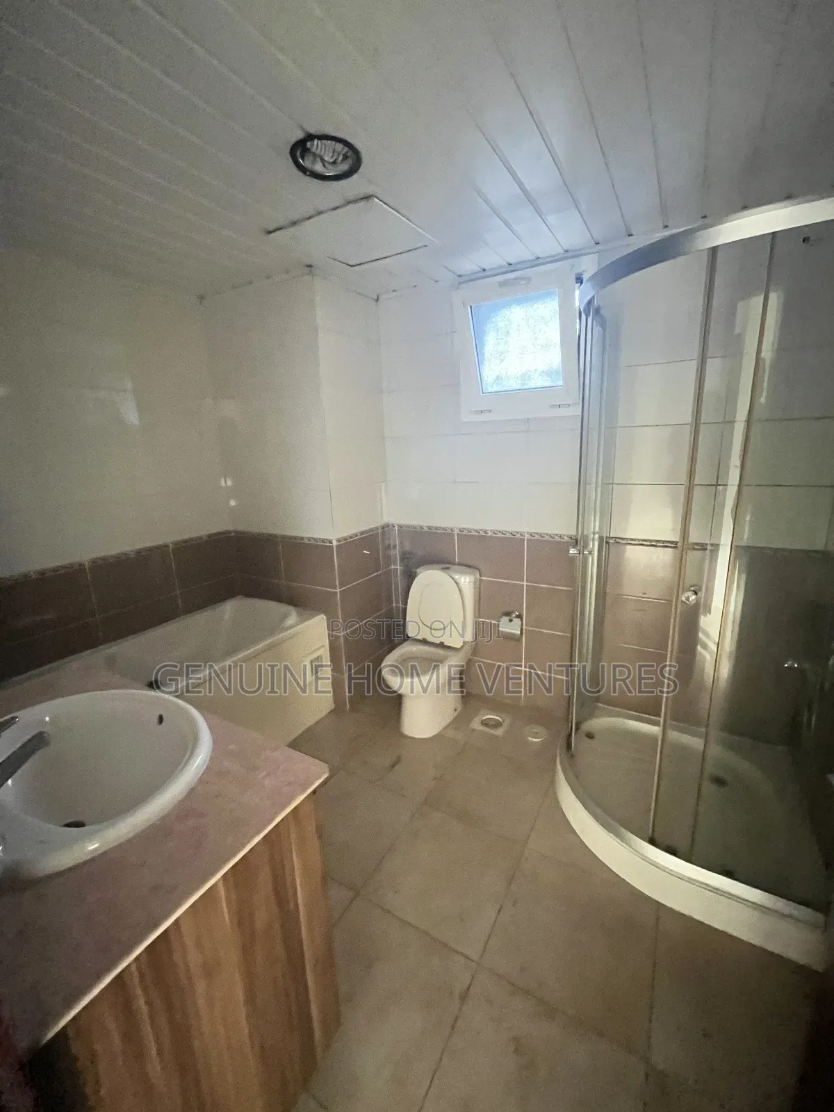3bdrm Apartment in Ikoyi, Awolowo Road for rent in Awolowo Road