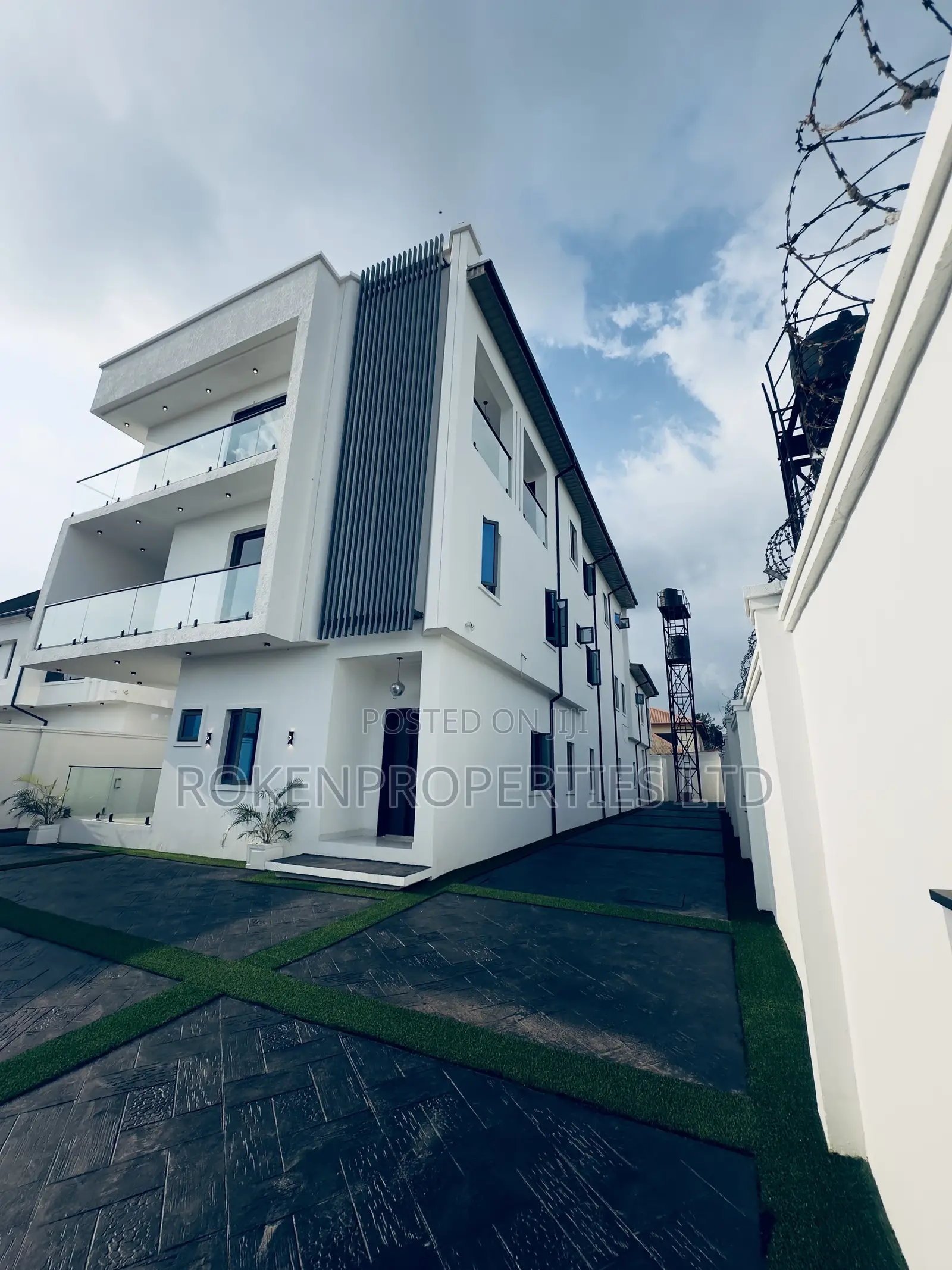 5bdrm Duplex in Yemoja Estate, Oluyole for sale in Oluyole