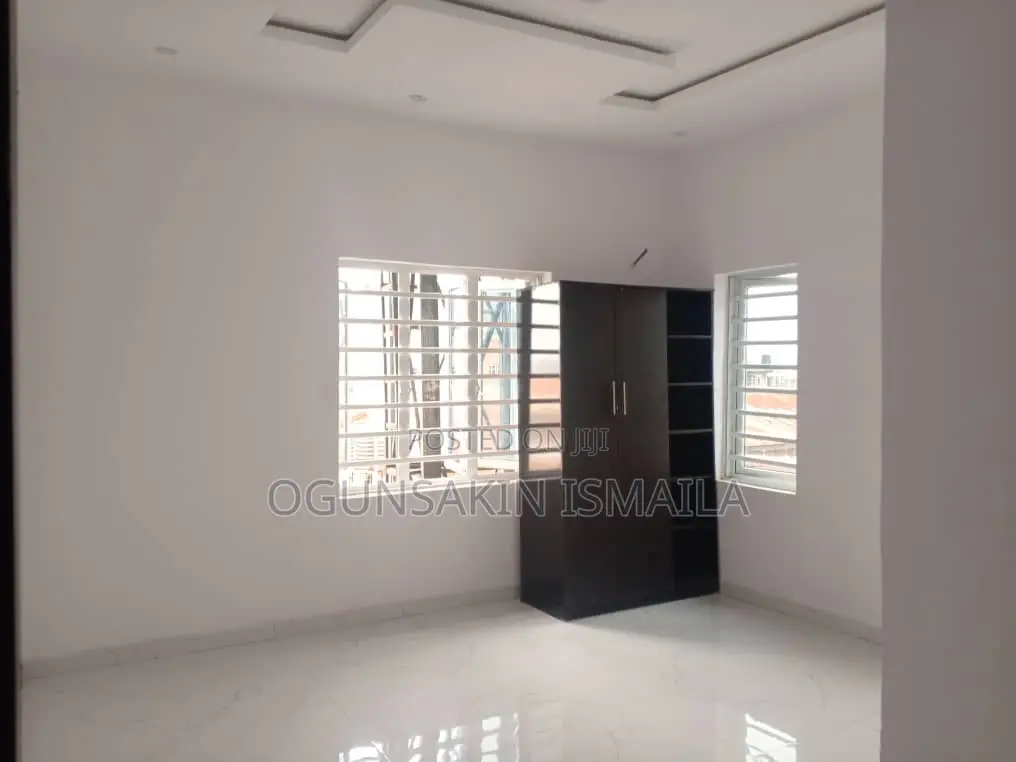2bdrm Block of Flats in Fadeyi Street, Ogba for rent in Ogba