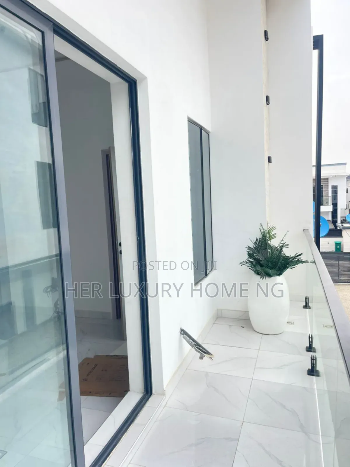 1bdrm Shared Apartment in Western, Ikota for rent in Ikota