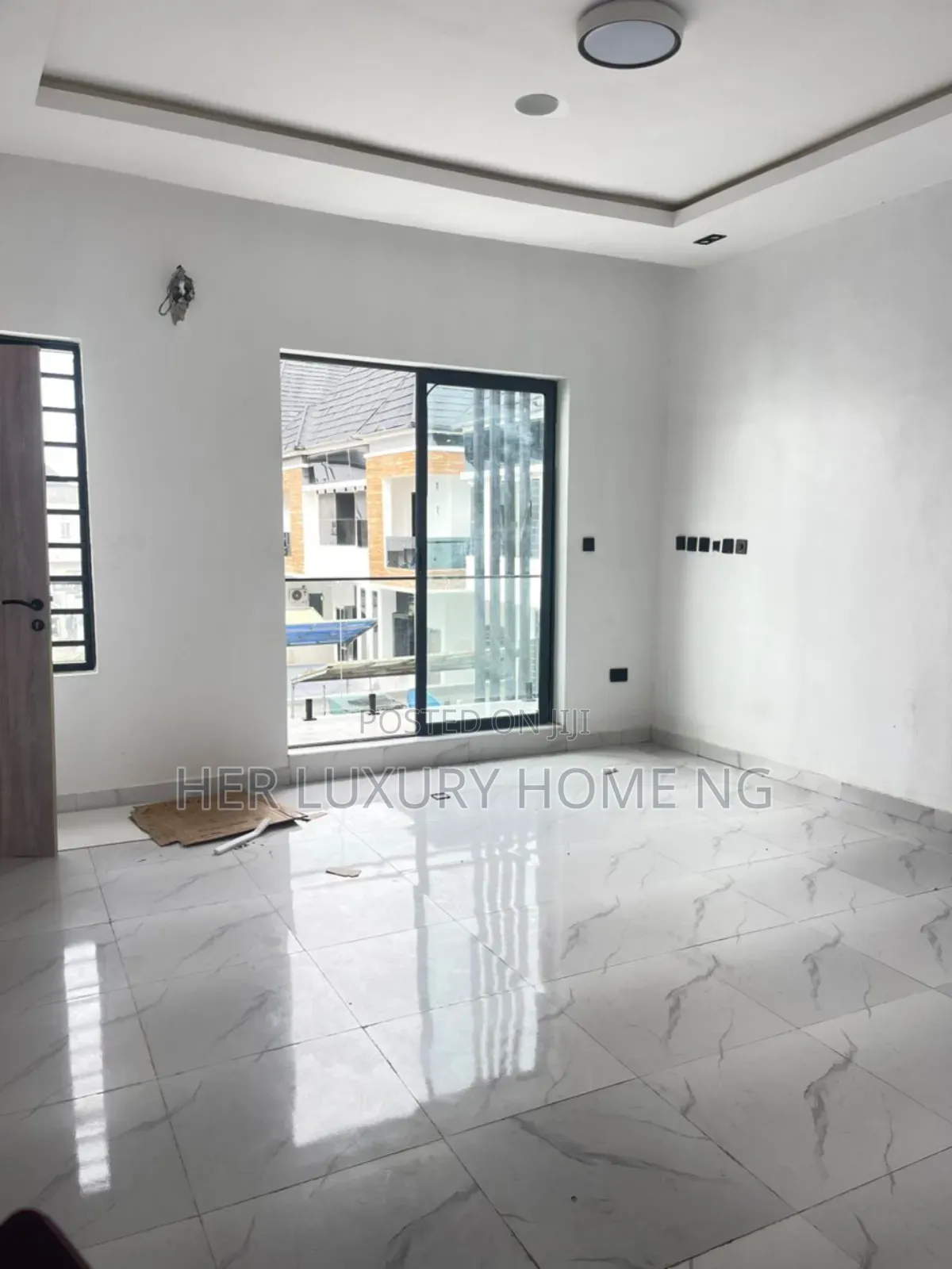 1bdrm Shared Apartment in Western, Ikota for rent in Ikota