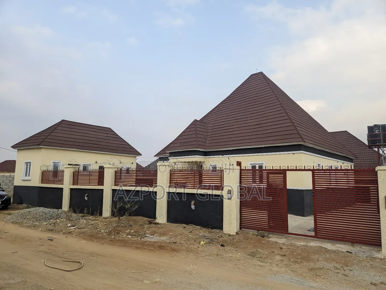 3bdrm Bungalow in Alheri Estate, Lugbe District for sale in Lugbe District