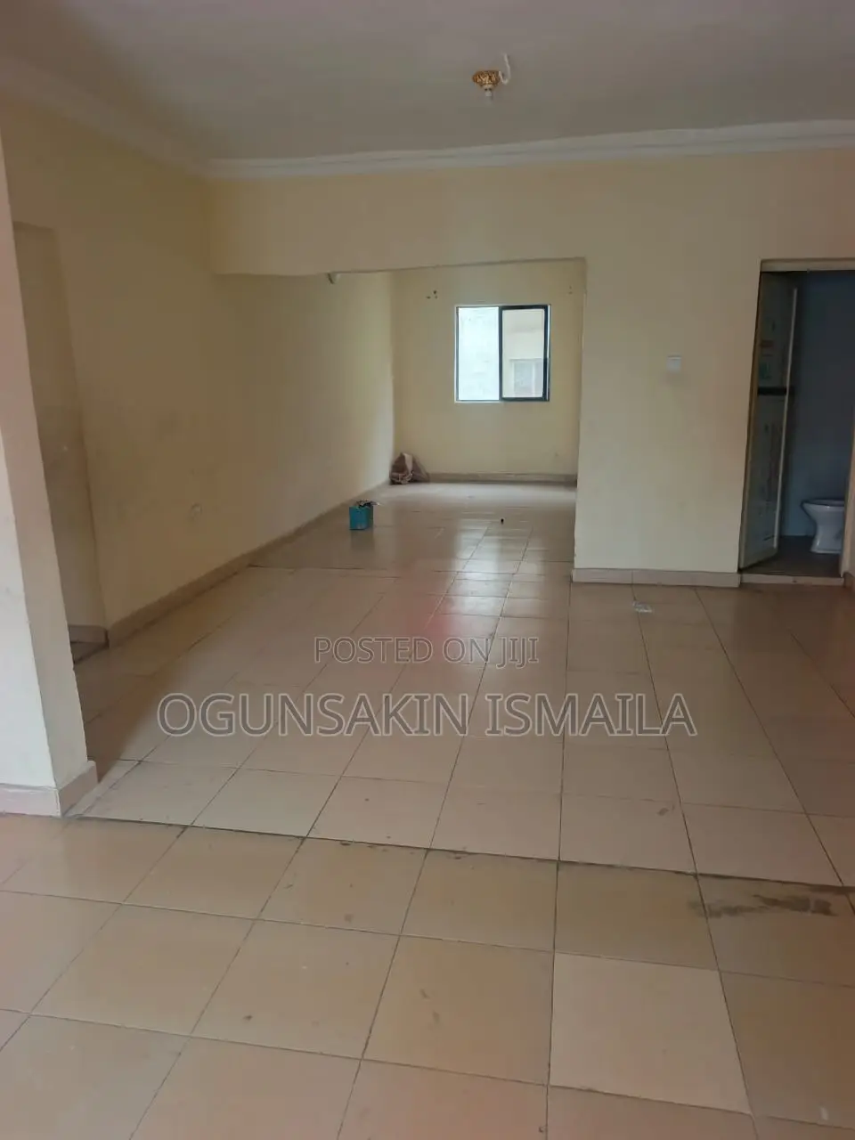 2bdrm Block of Flats in Awoni Murphy, College for rent in College