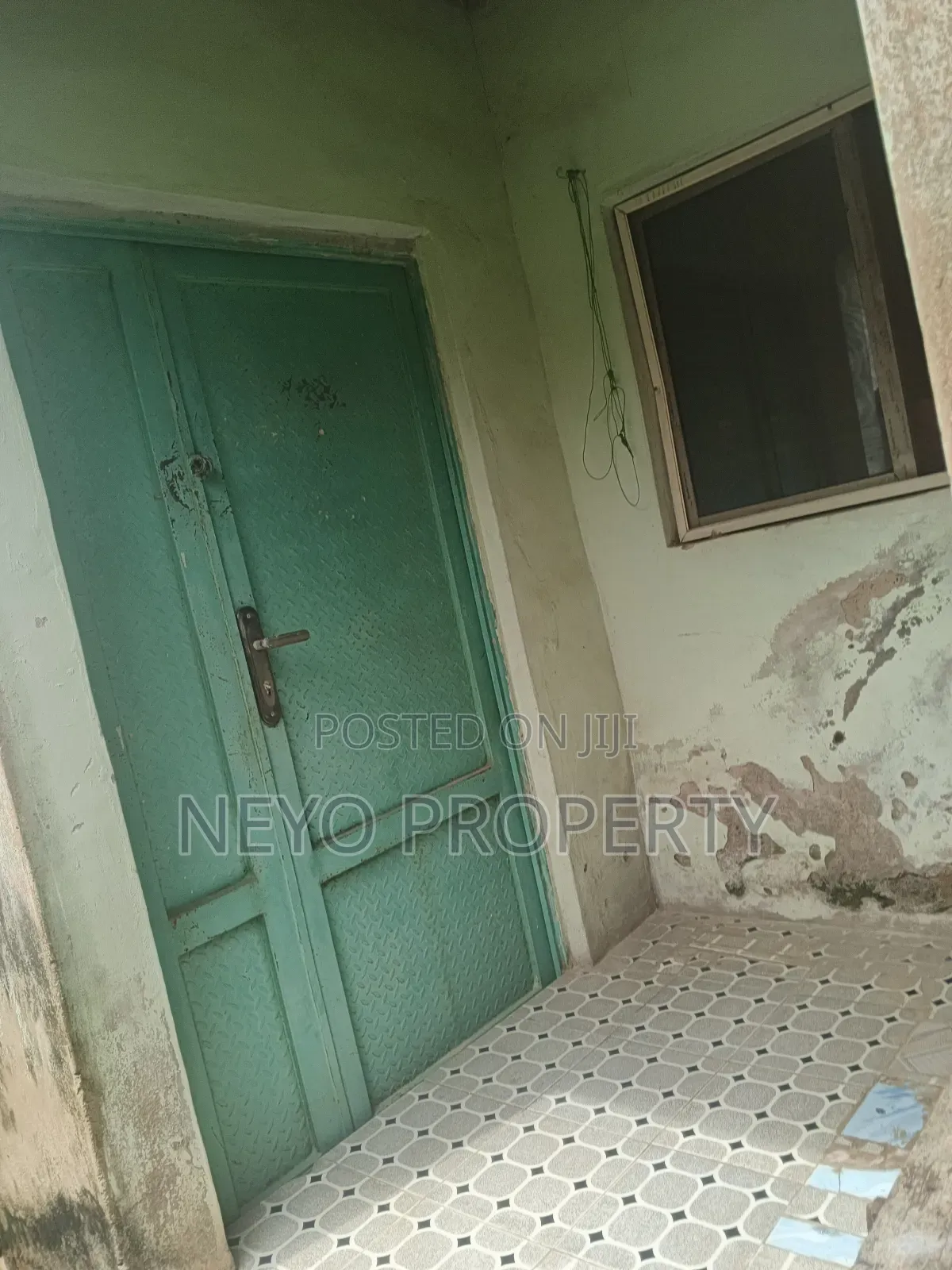 2bdrm Block of Flats in Agufoye Igbogbo for sale in Igbogbo