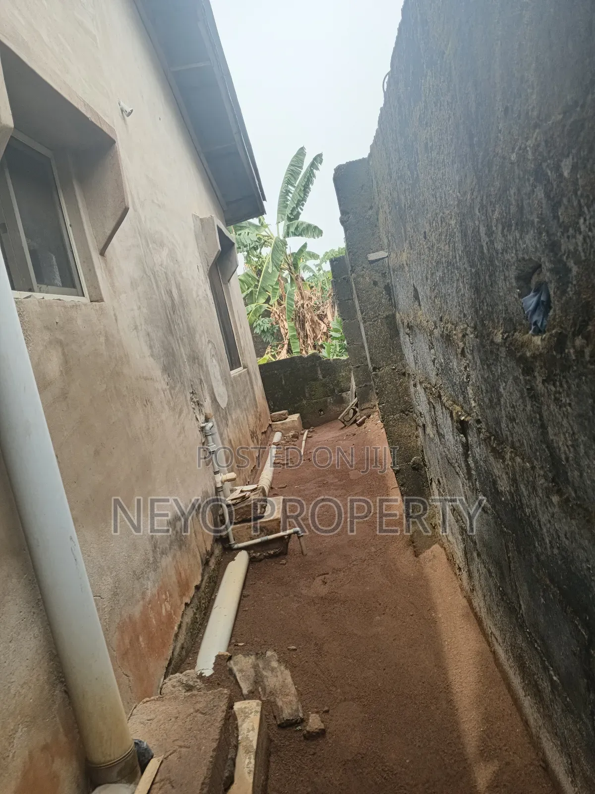 2bdrm Block of Flats in Agufoye Igbogbo for sale in Igbogbo