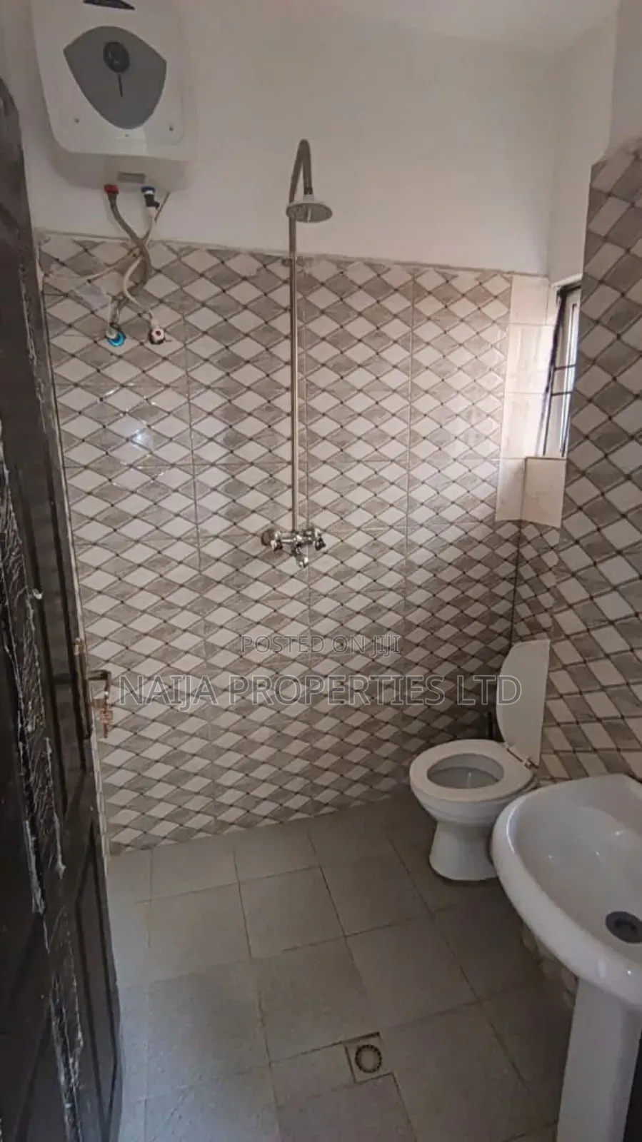 1bdrm Shared Apartment in Ilasan-Ikate for rent in Ilasan