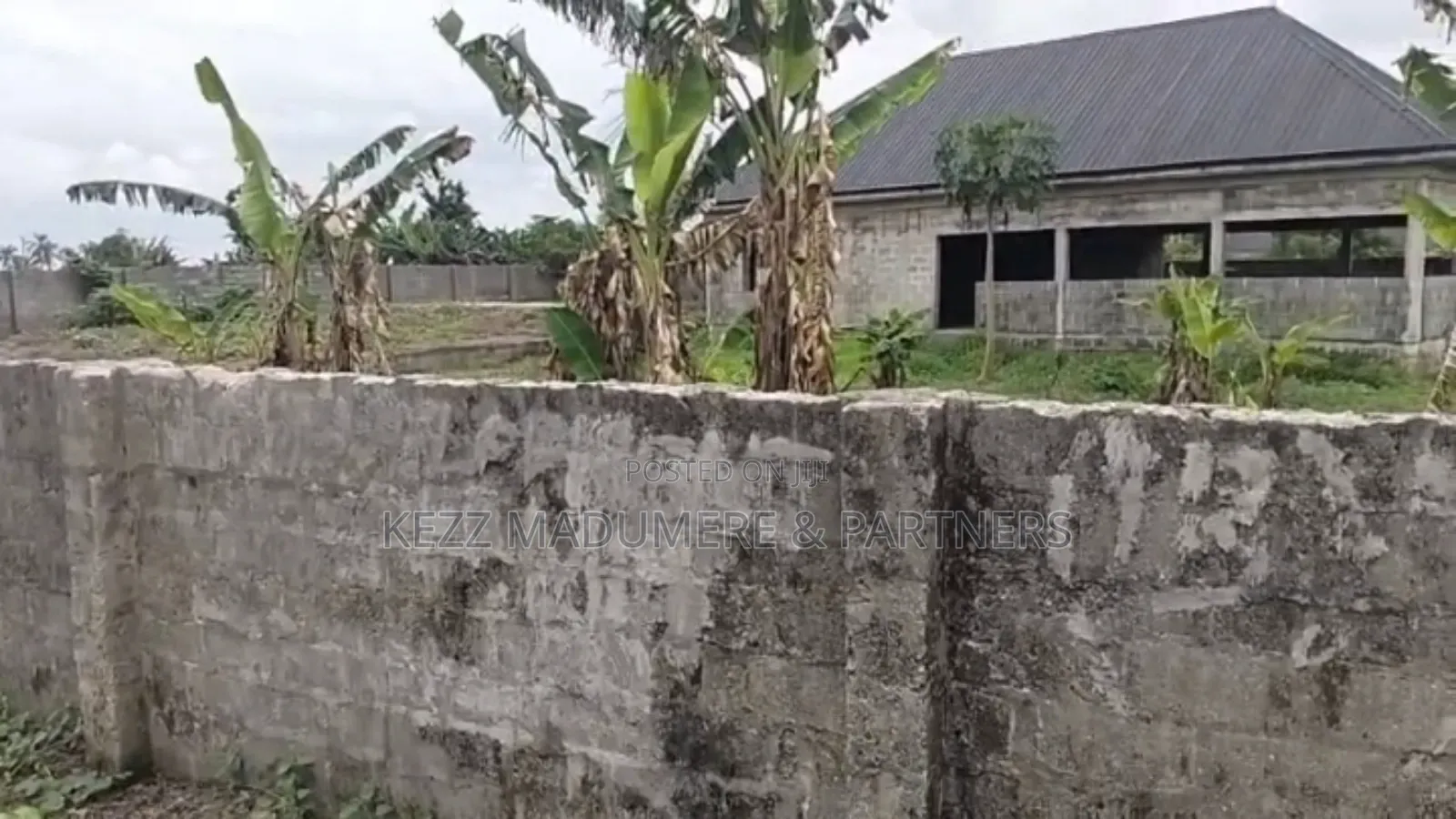 For Sale : 4 Plots at Eneke /Igwuruta Airport Rd, Ph in Obio-Akpor