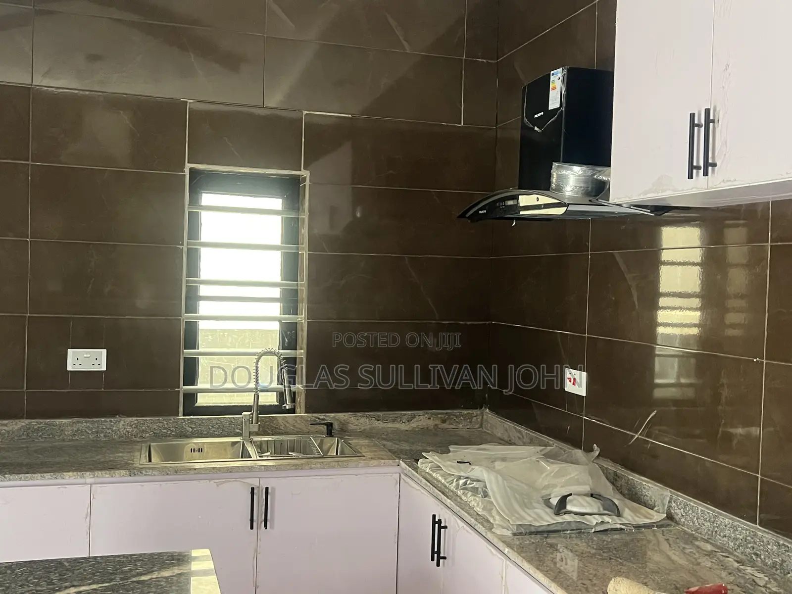 5bdrm Duplex in Independence Layout, Enugu for sale in Enugu