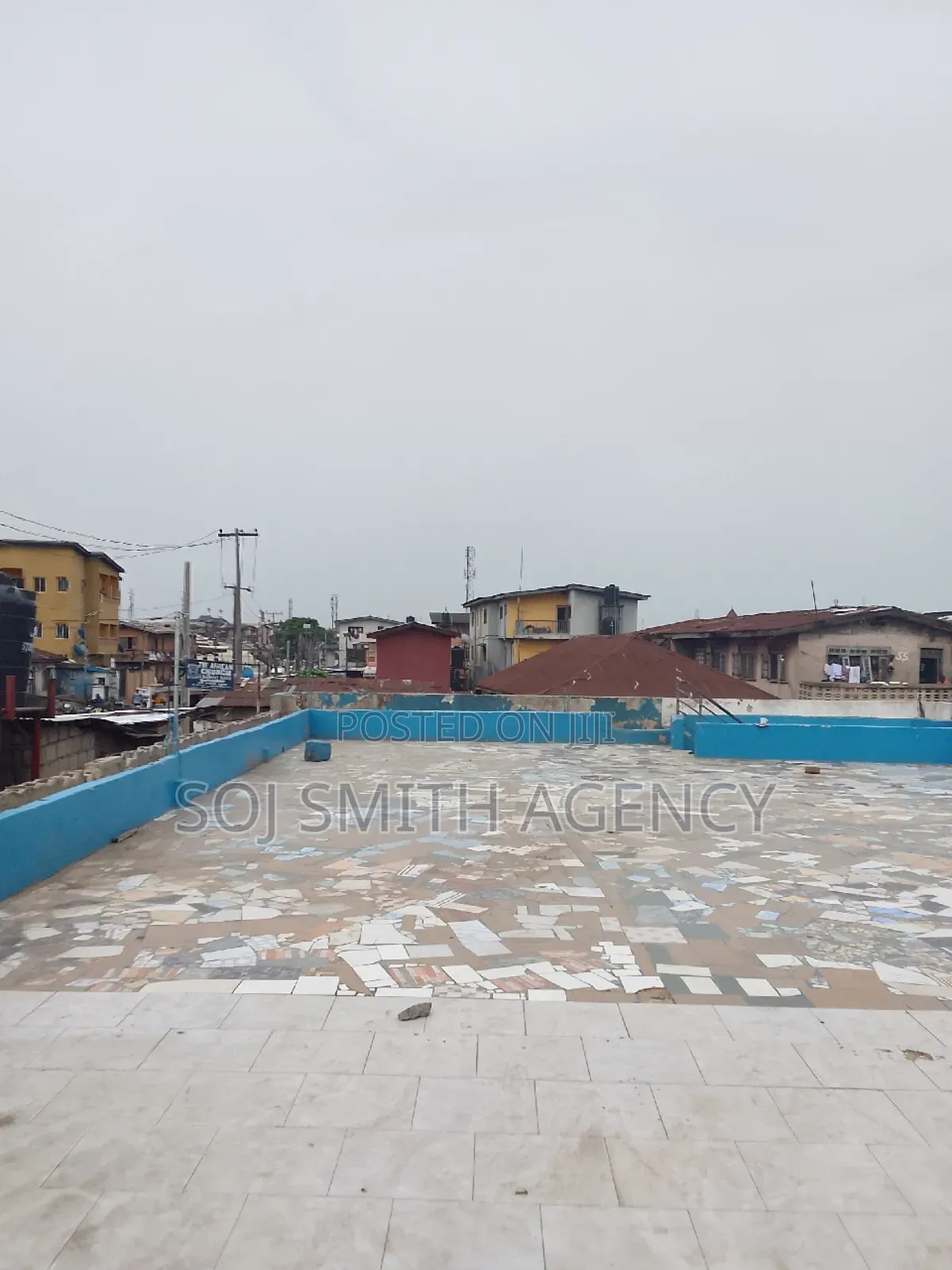 Decking Top Space in CHallenge / Mushin