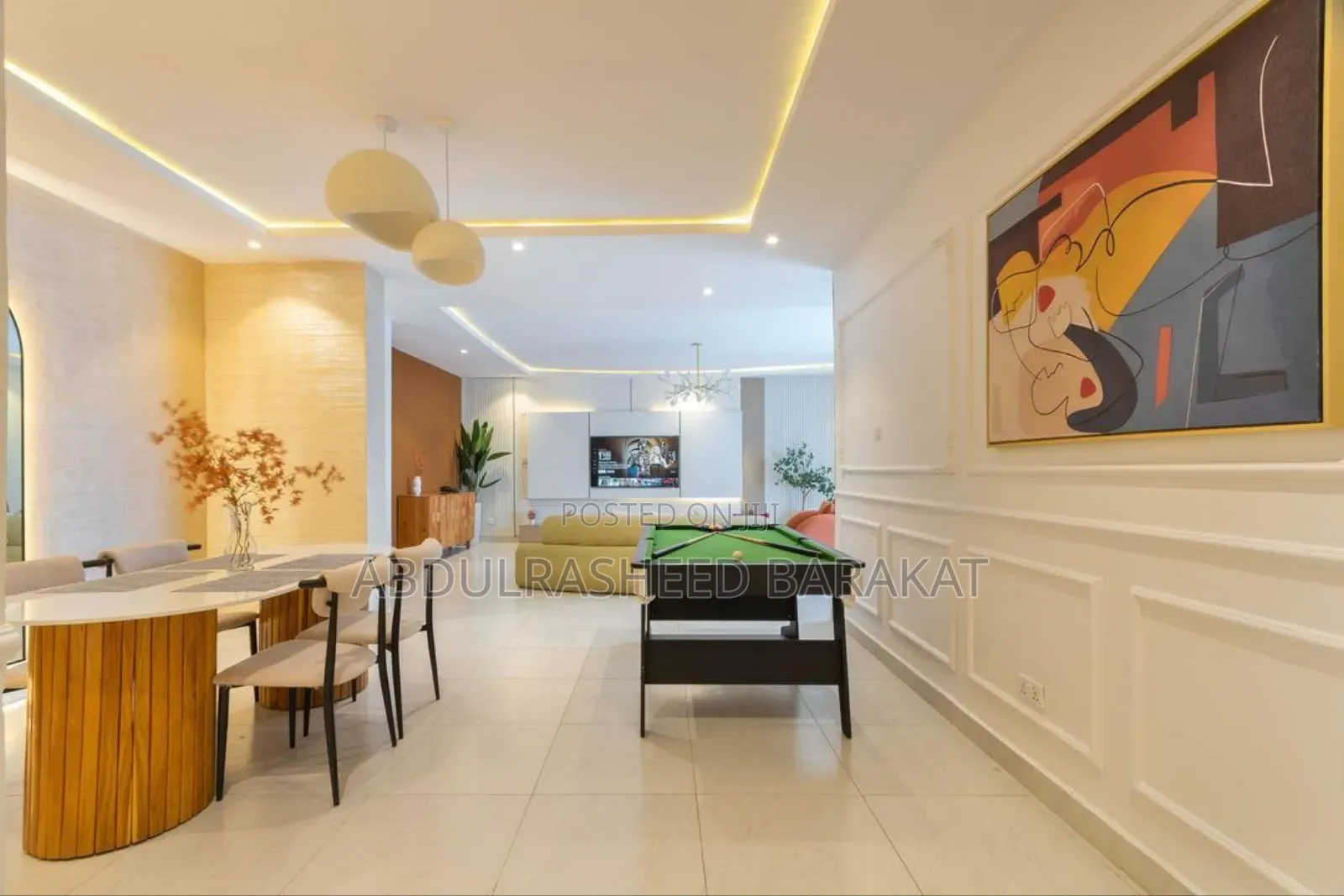 Luxurious 3bedroom Apartment With Rooftop Pool/Gym Snooker Board in Lekki Phase 1