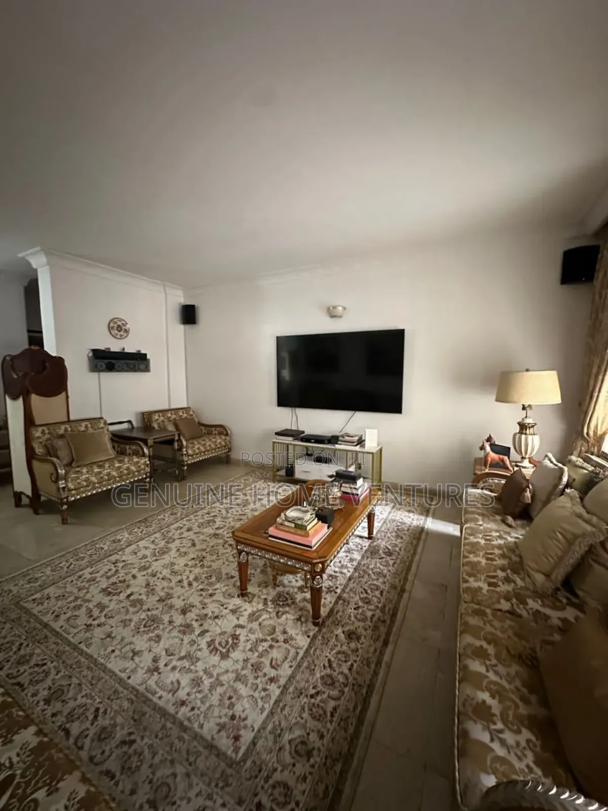 Furnished 3bdrm Apartment in Awolowo Road for rent in Awolowo Road