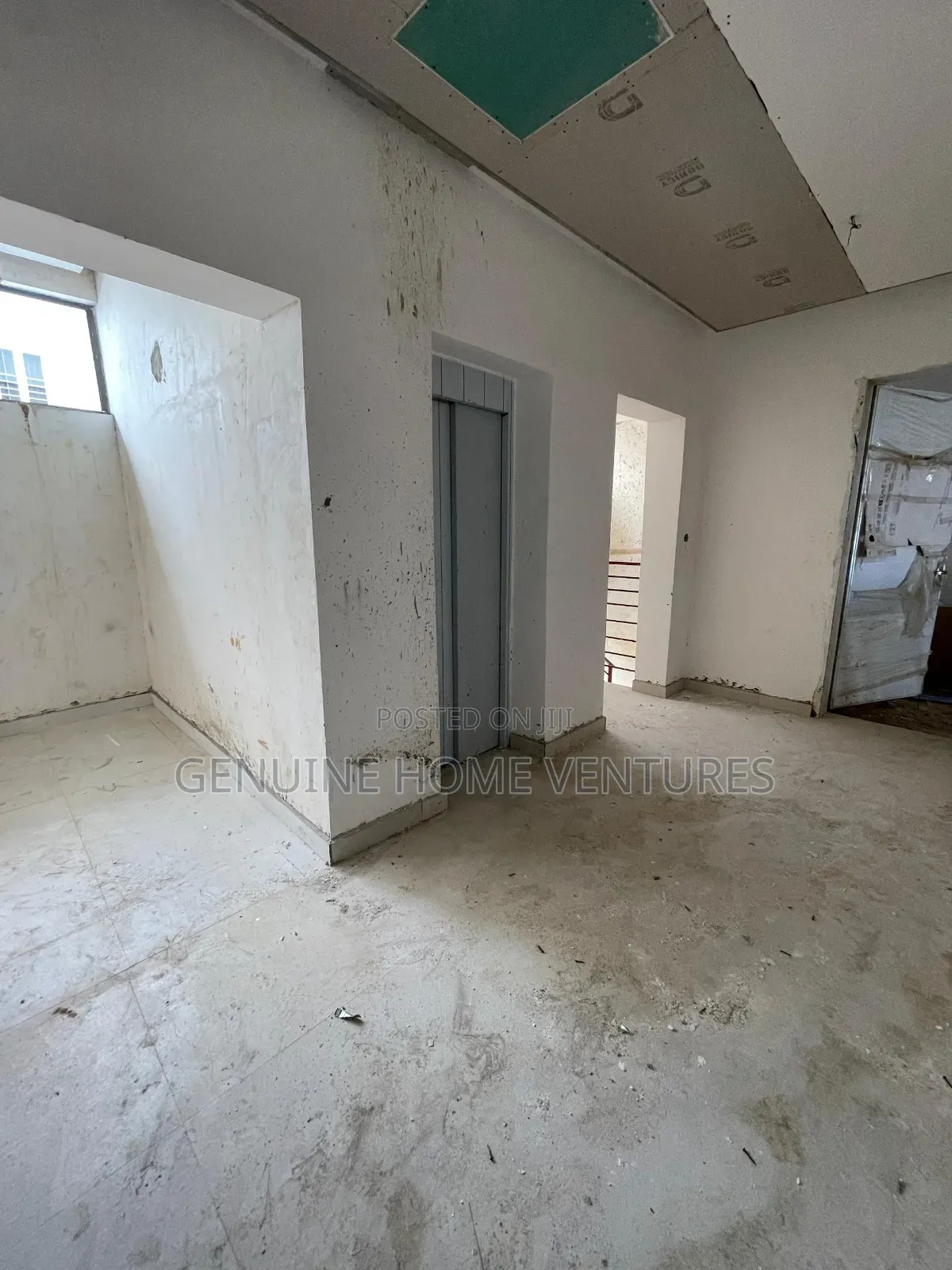 4bdrm Penthouse in Ikoyi, Awolowo Road for sale in Awolowo Road
