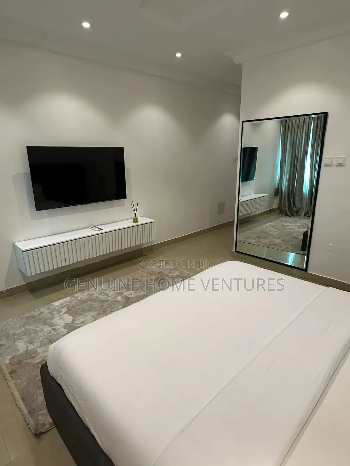 Furnished 3bdrm Apartment in Parkview Estate for rent in Parkview Estate