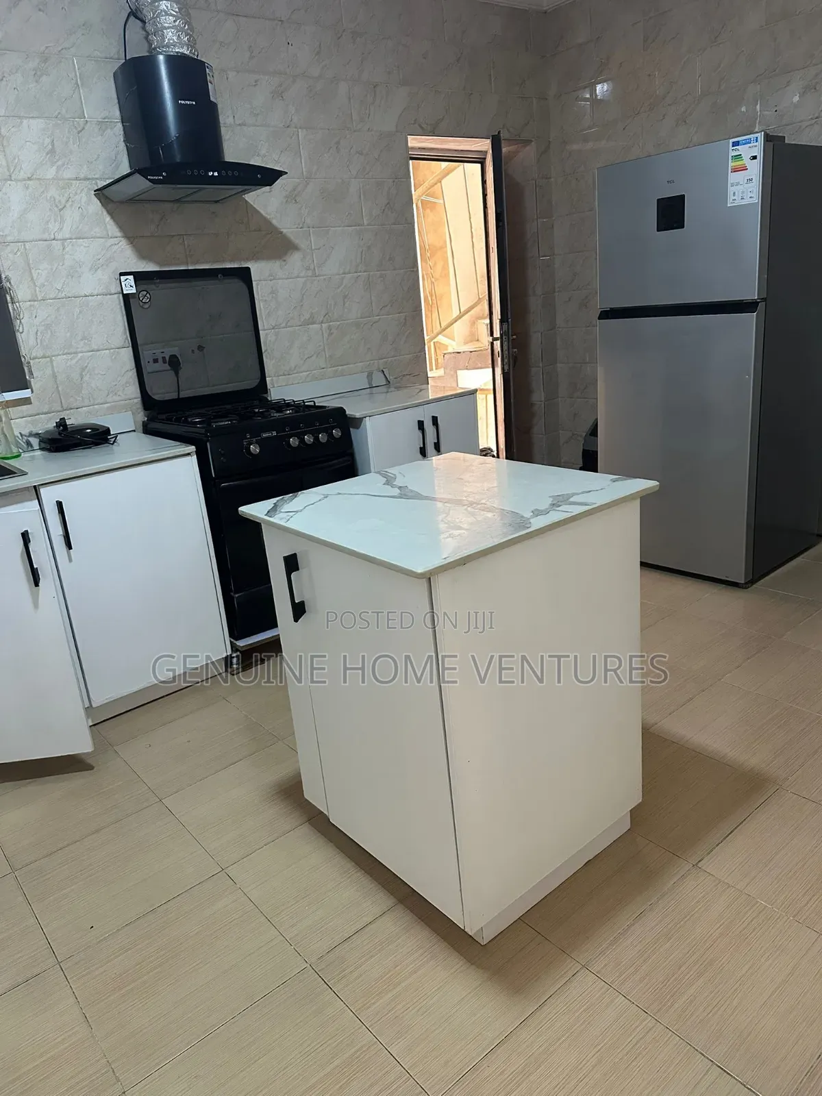 Furnished 3bdrm Apartment in Parkview Estate for rent in Parkview Estate