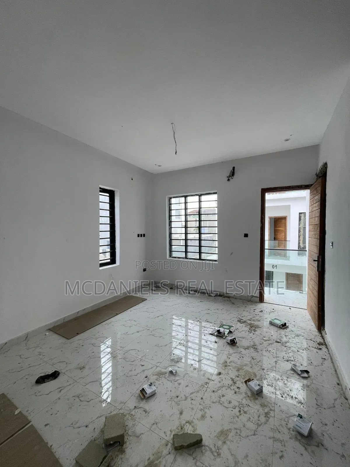 4bdrm Duplex in Osapa london for sale in Osapa london