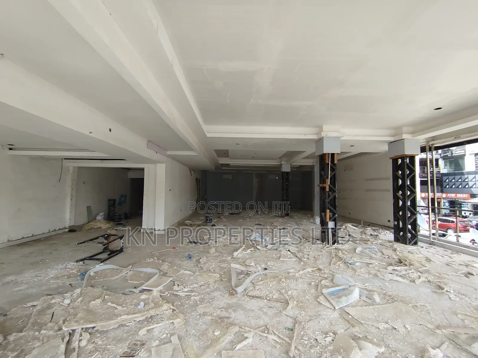 For Rent 180 SQM Meters for Commercial Purposes in Wuse 2
