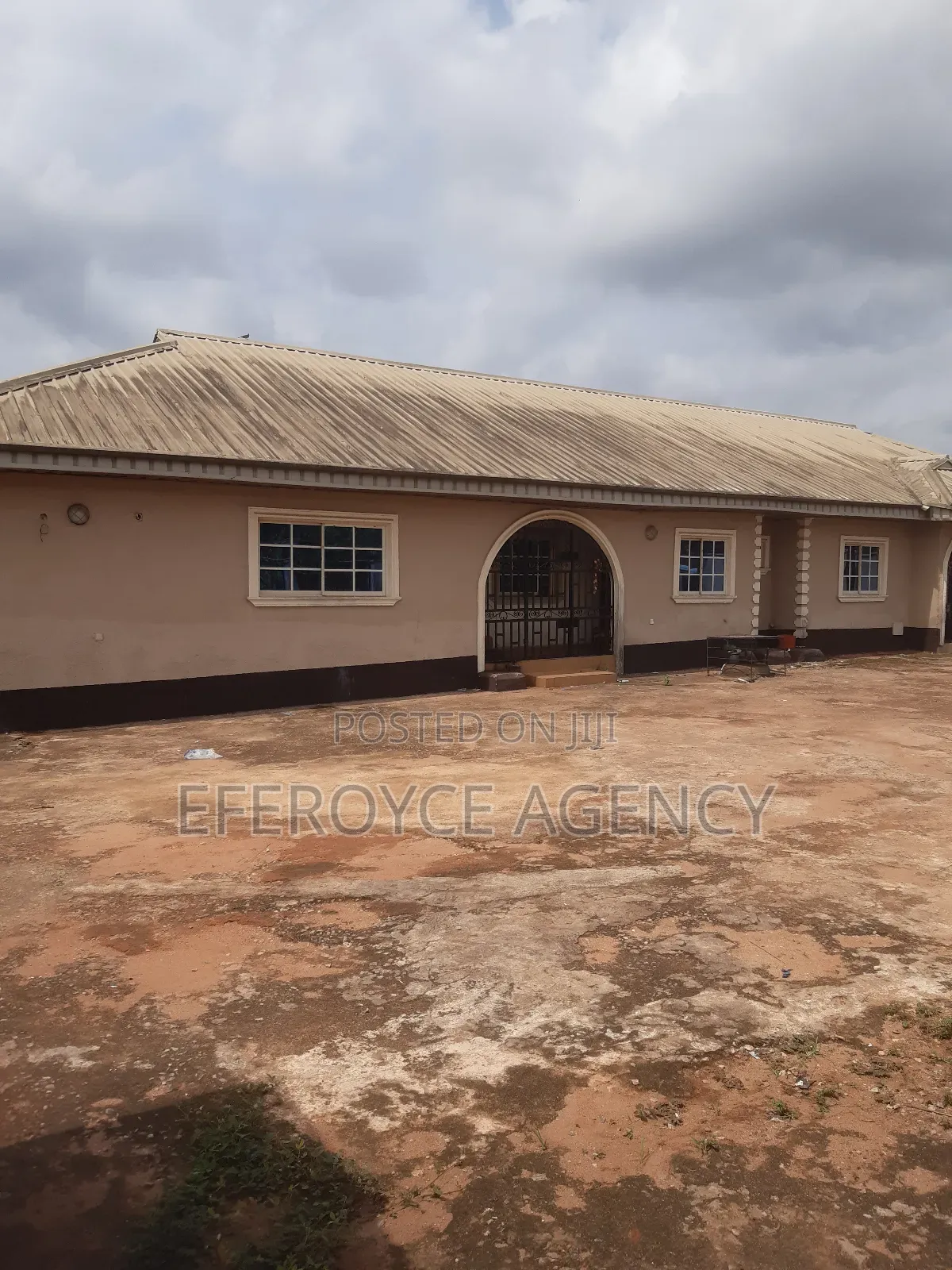 1bdrm Bedsitter in Agbor Road Bypass, Benin City for rent in Benin City