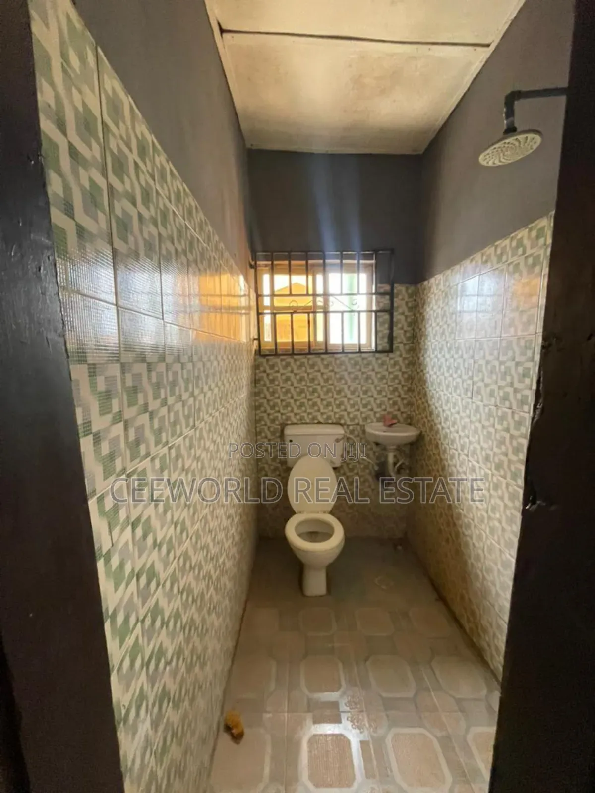 1bdrm Apartment in Ajeigbe Ring Road for rent in Rind Road