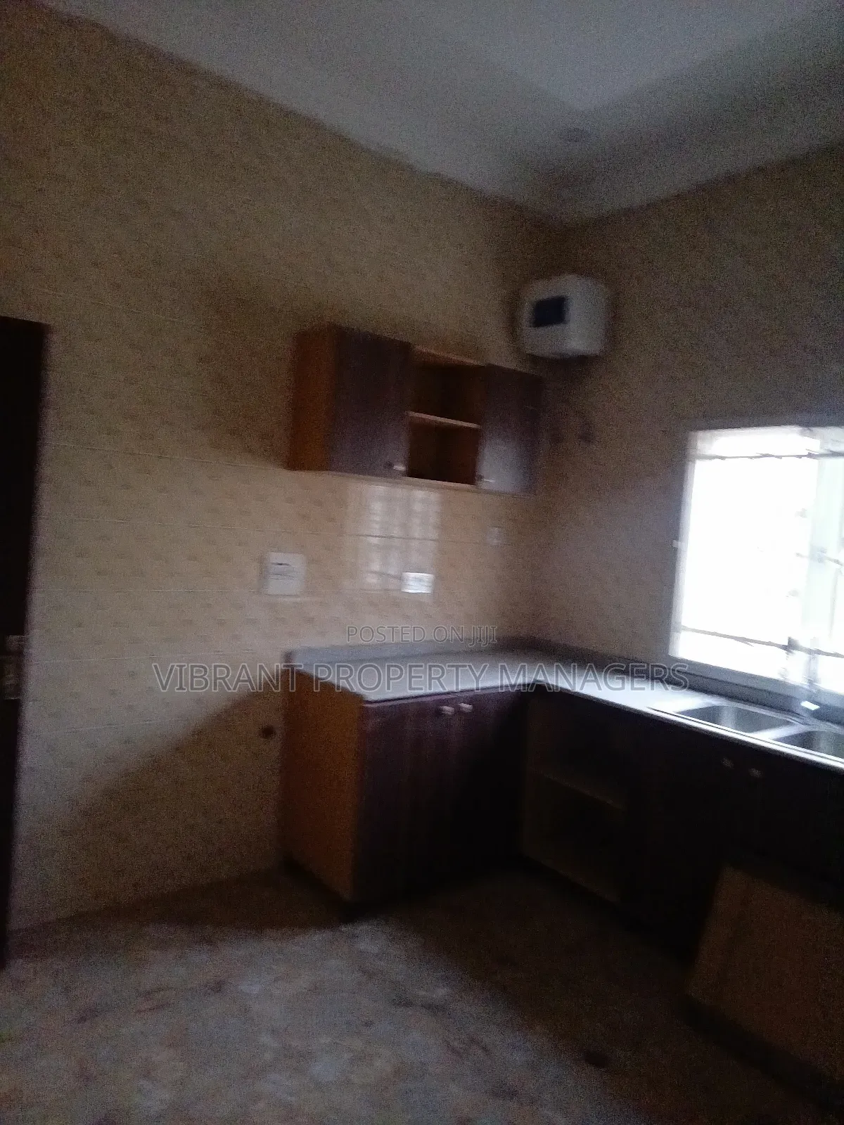 2bdrm Block of Flats in Chalawa Gra Barnawa, Kaduna / Kaduna State in Kaduna / Kaduna State