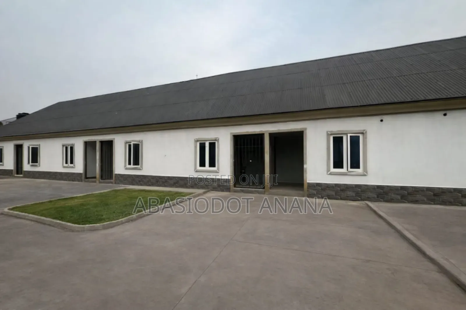 Studio Apartment in Nwaniba Ekpri, Uyo for rent in Uyo