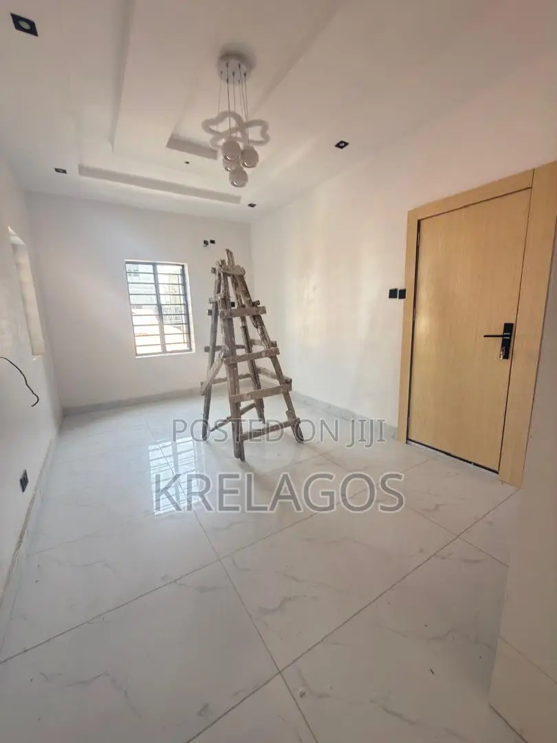 2bdrm Apartment in Orchid, Chevron for sale in Chevron