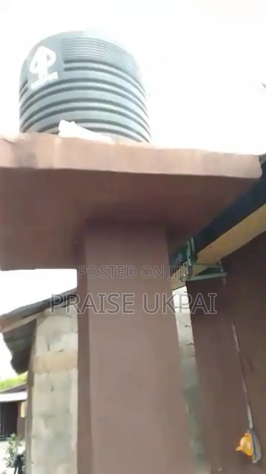 3bdrm Block of Flats in Adeba, Lakowe for sale in Lakowe