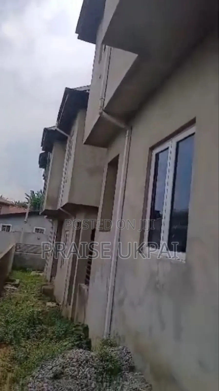 8bdrm Block of Flats in Isawo for sale in Isawo